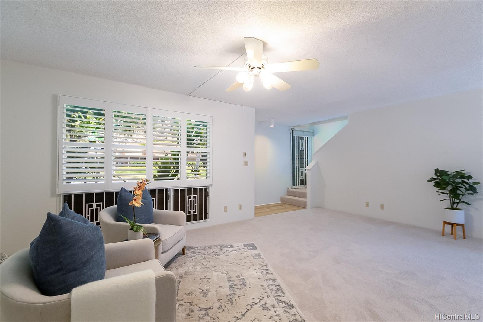 360D Haleloa Place #A404, Honolulu, HI 96821