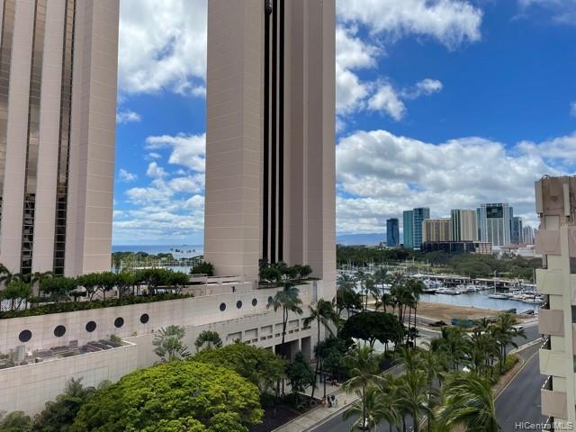 1720 Ala Moana Boulevard #1009A, Honolulu, HI 96815