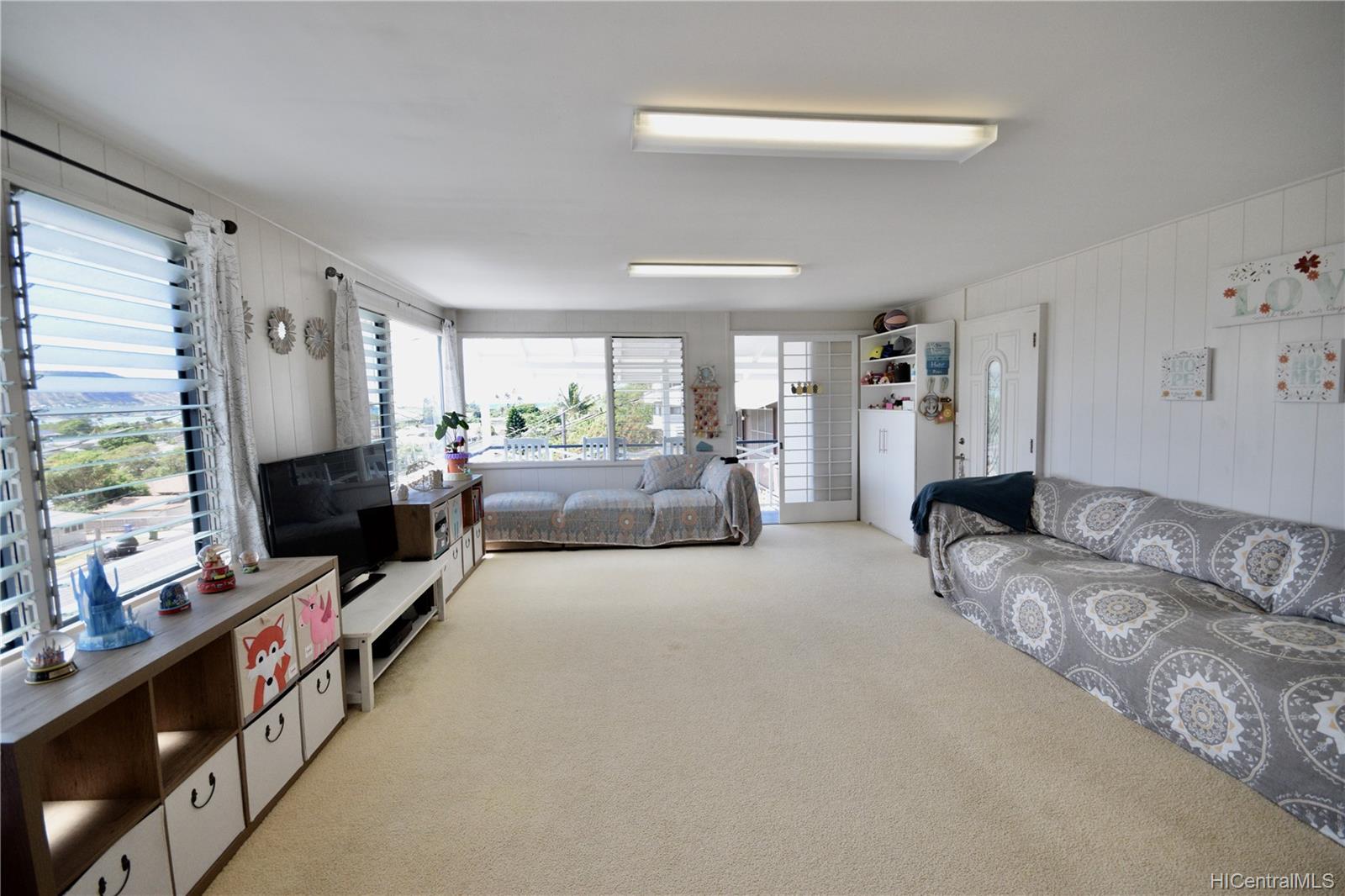 284 Moomuku Place #A, Honolulu, HI 96821