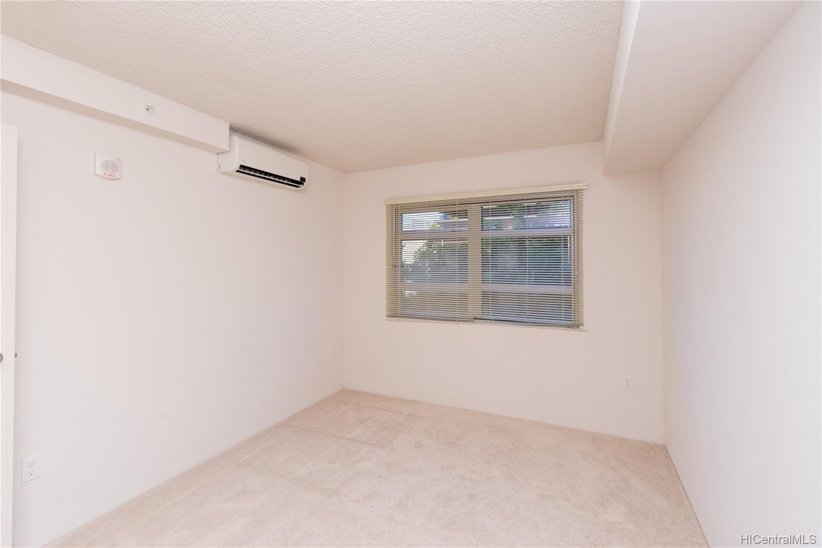 801 South Street #212, Honolulu, HI 96813