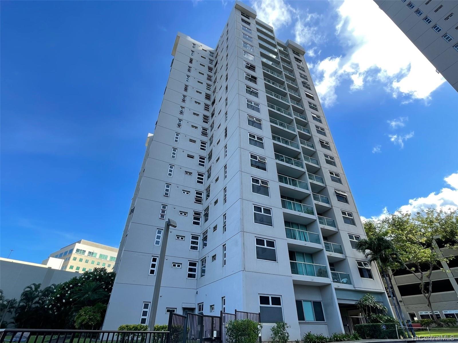 1448 Young Street #610, Honolulu, HI 96814