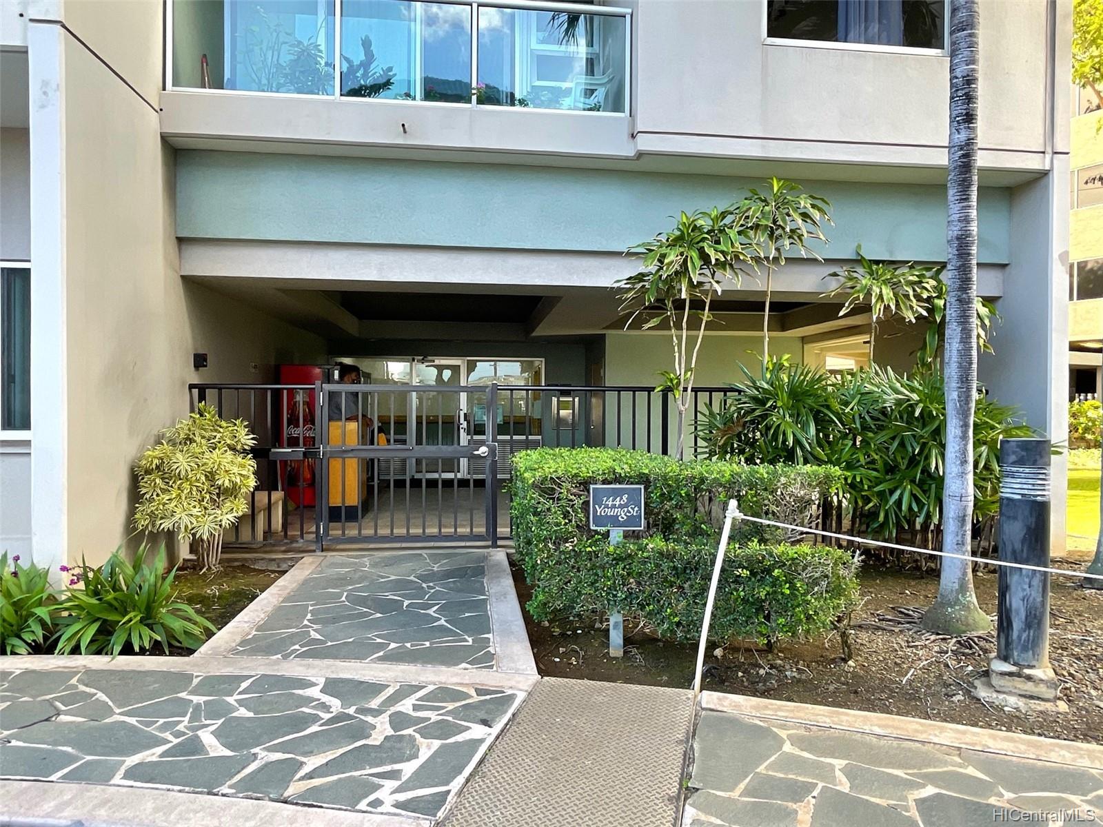 1448 Young Street #610, Honolulu, HI 96814