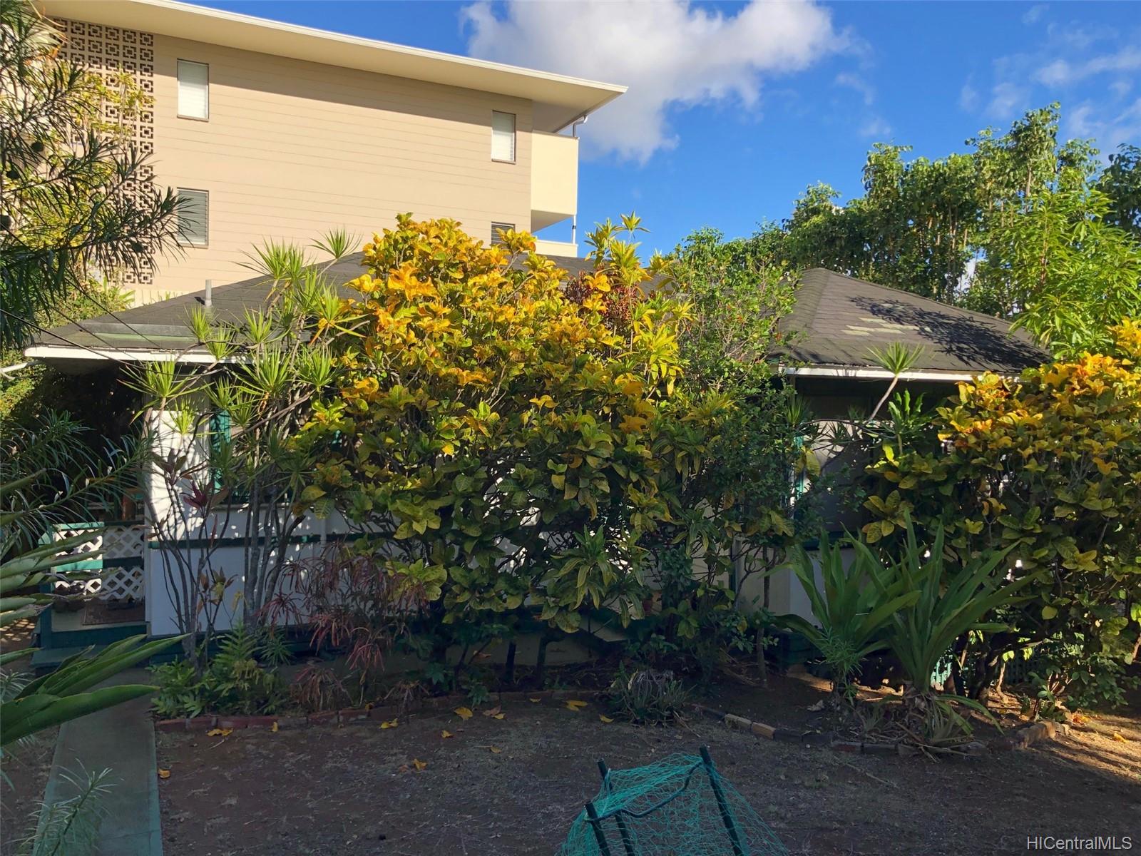 1617 Alapai Street Honolulu, HI 96813