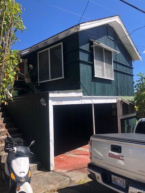 1617 Alapai Street Honolulu, HI 96813