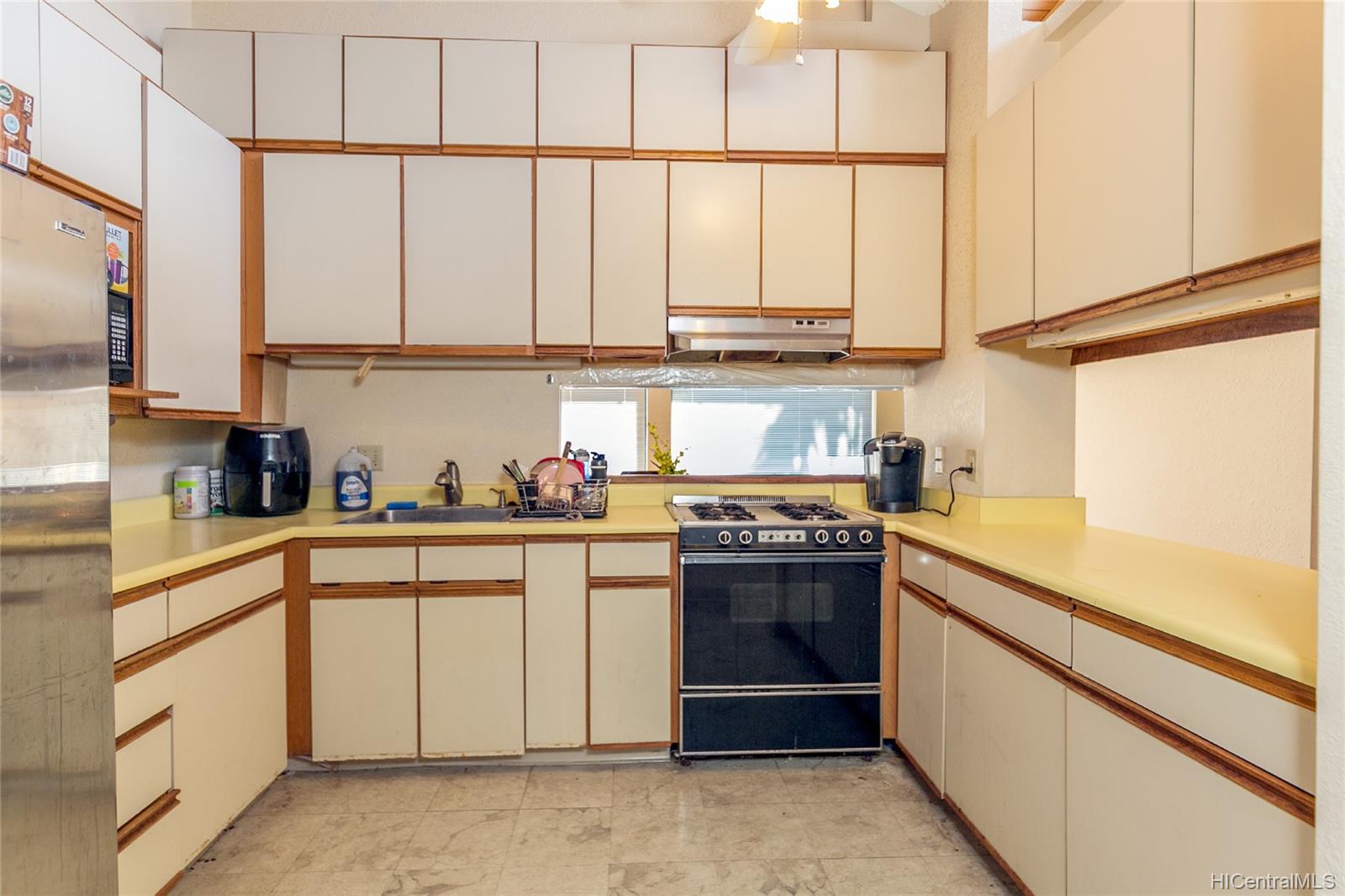 1417 Alexander Street #B1, Honolulu, HI 96822