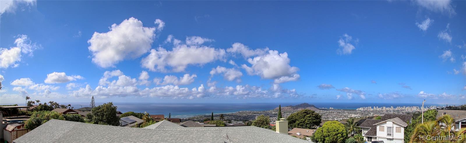 2155 Ahaku Place Honolulu, HI 96821