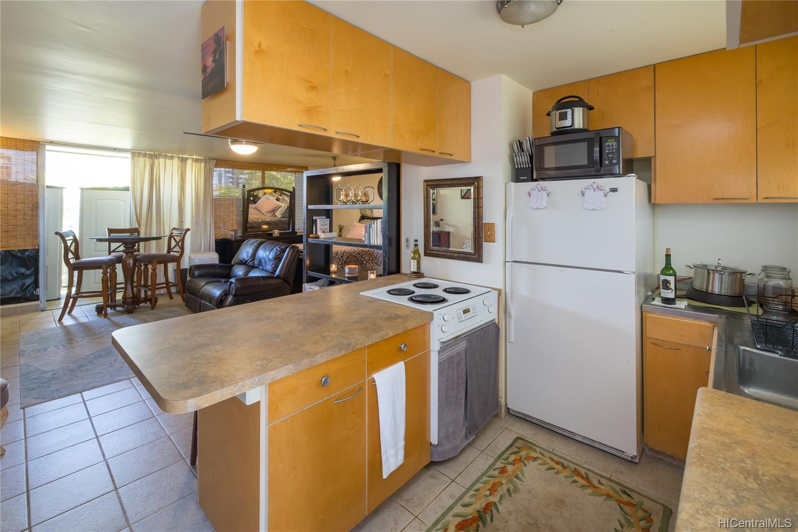 1505 Kewalo Street #306A, Honolulu, HI 96822