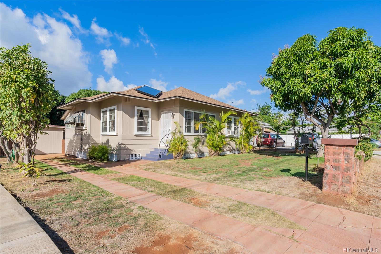 3366 Kaimuki Avenue Honolulu, HI 96816