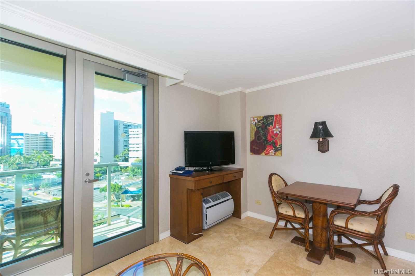 2045 Kalakaua Avenue #520, Honolulu, HI 96815