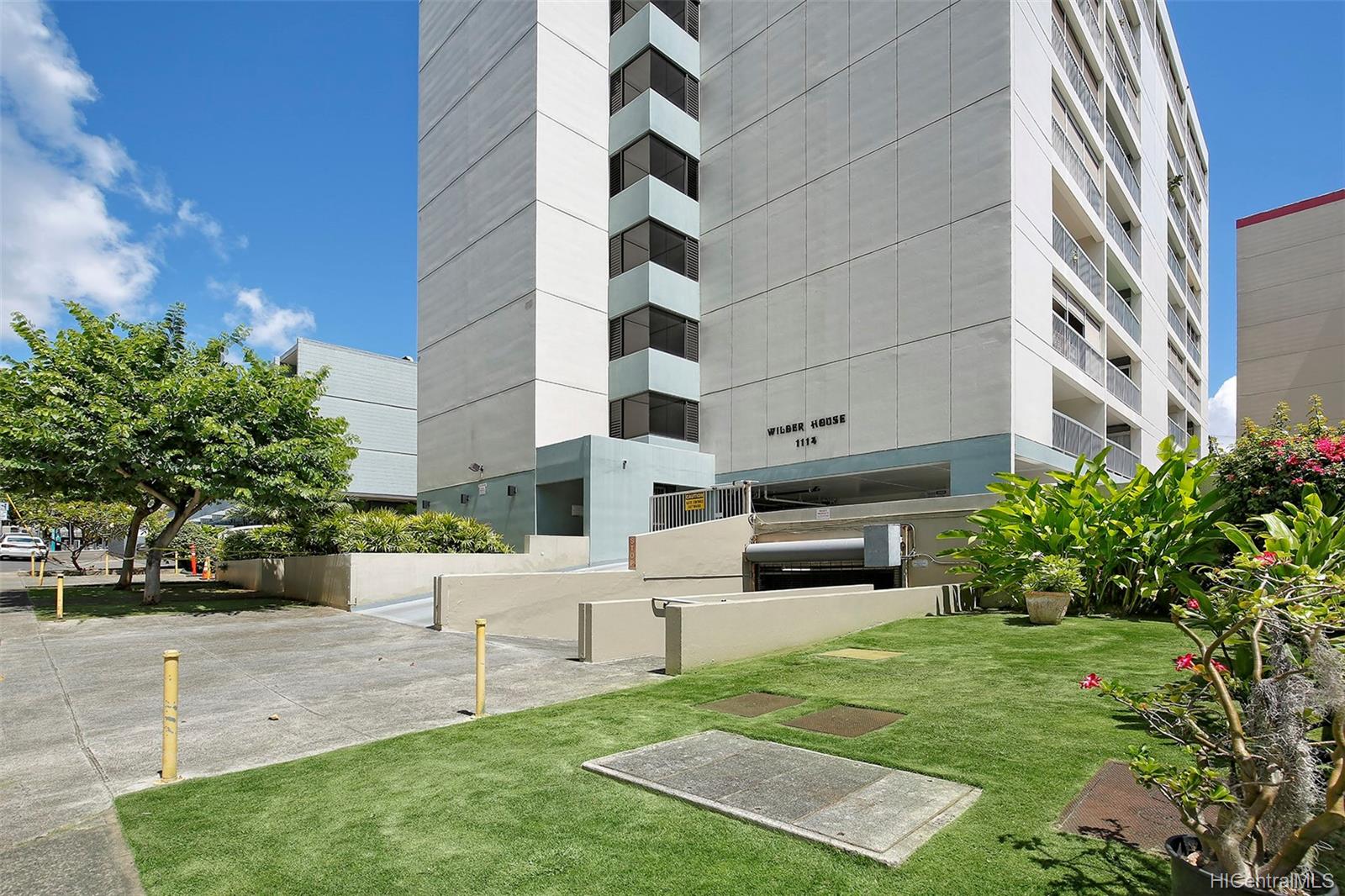 1114 Wilder Avenue #606, Honolulu, HI 96822