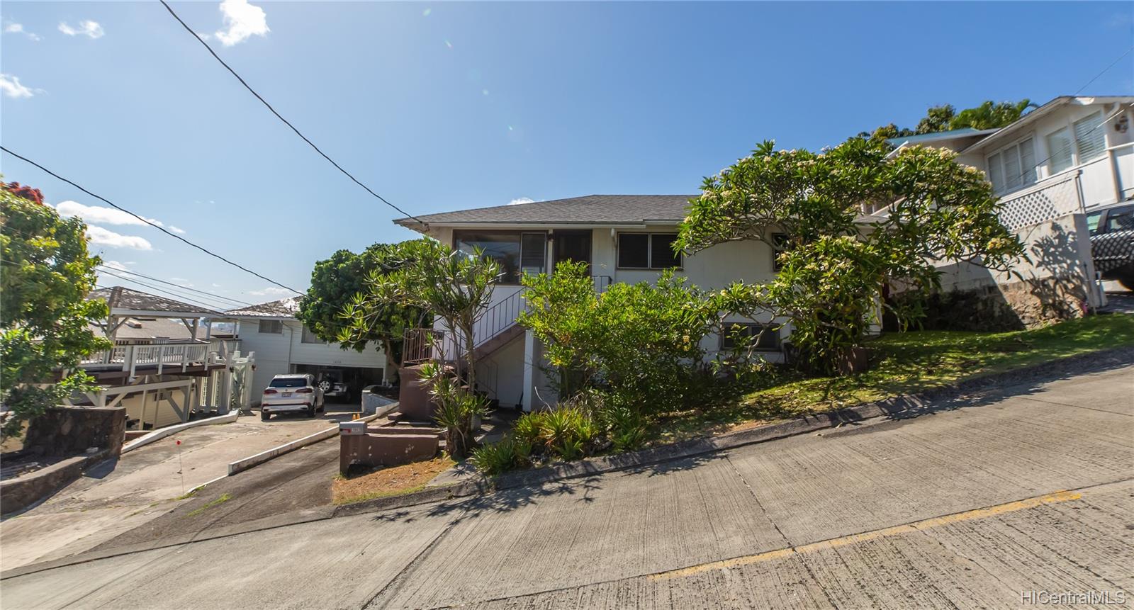 1642 Alencastre Street Honolulu, HI 96816