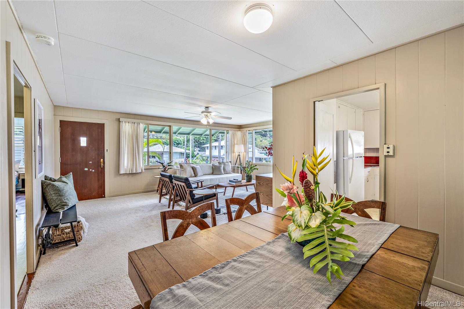 2550 Pauoa Road Honolulu, HI 96813