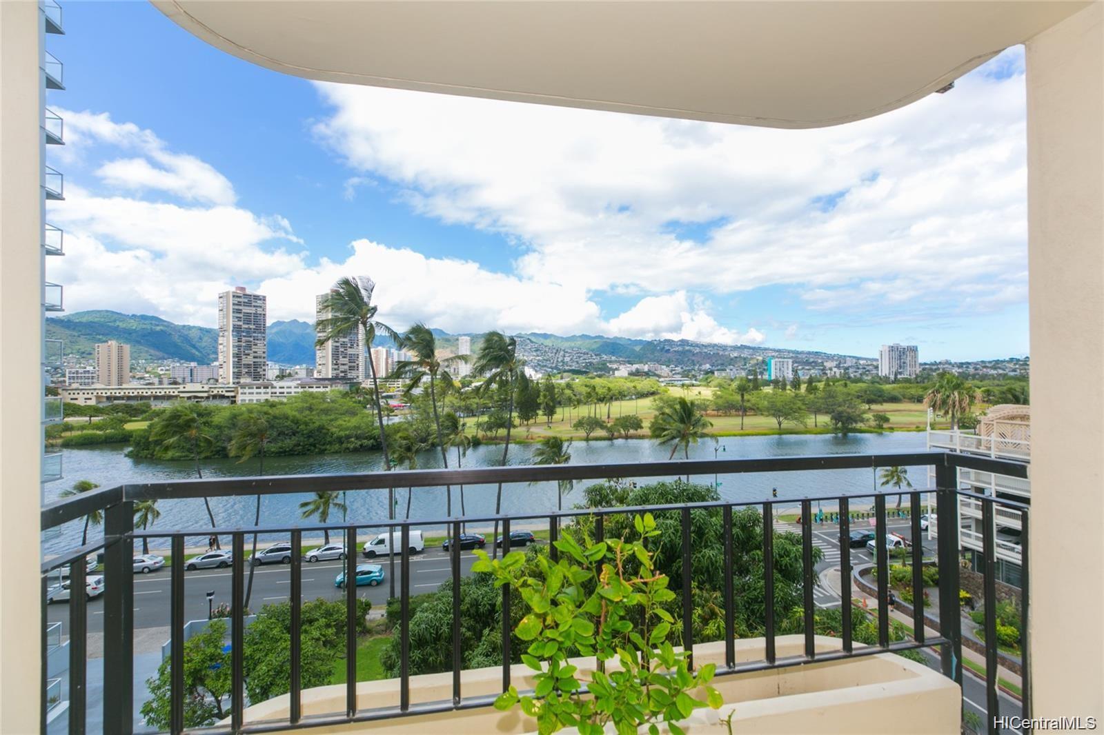 440 Seaside Avenue #603, Honolulu, HI 96815