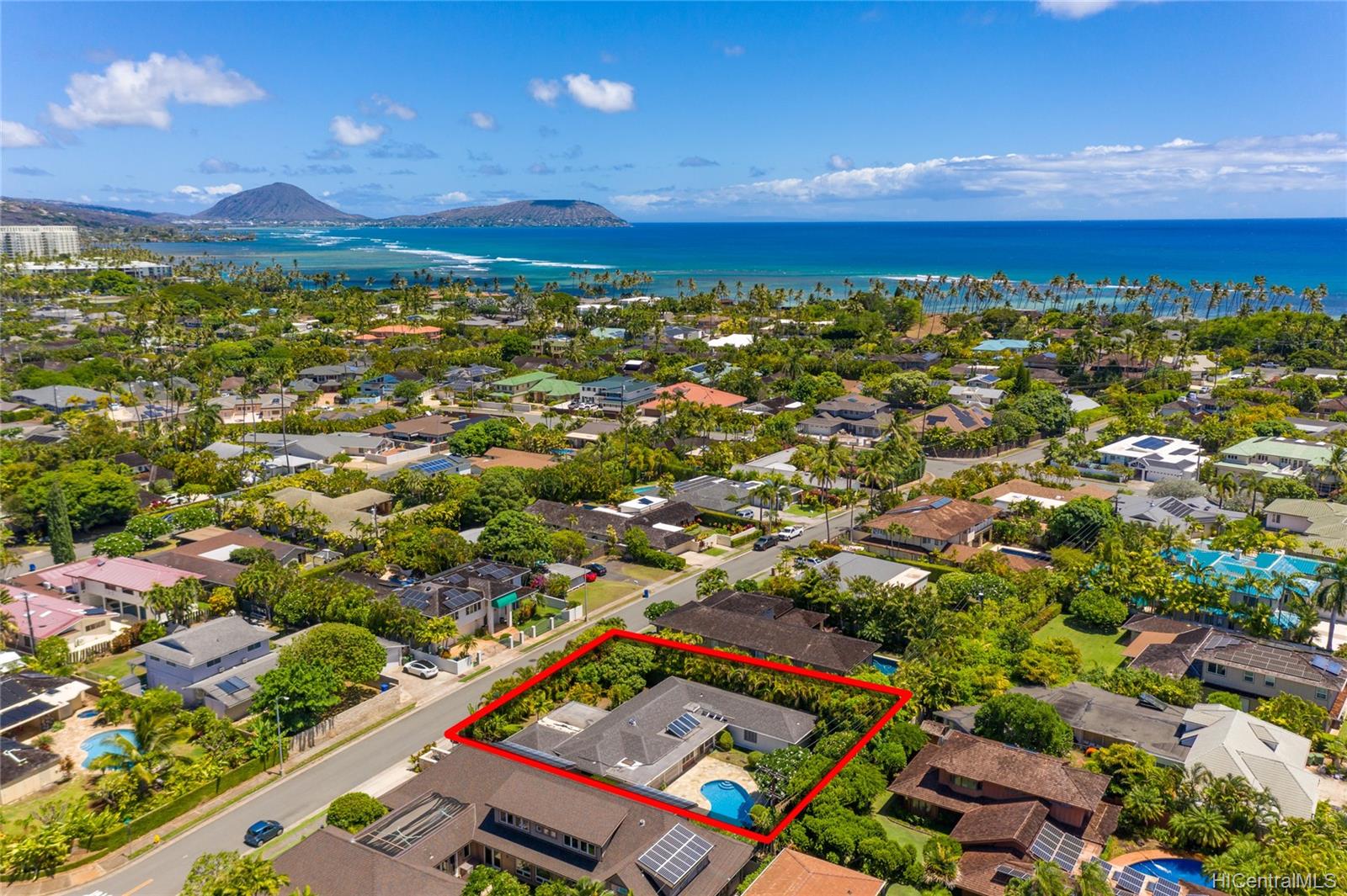 944 Koloa Street Honolulu, HI 96816