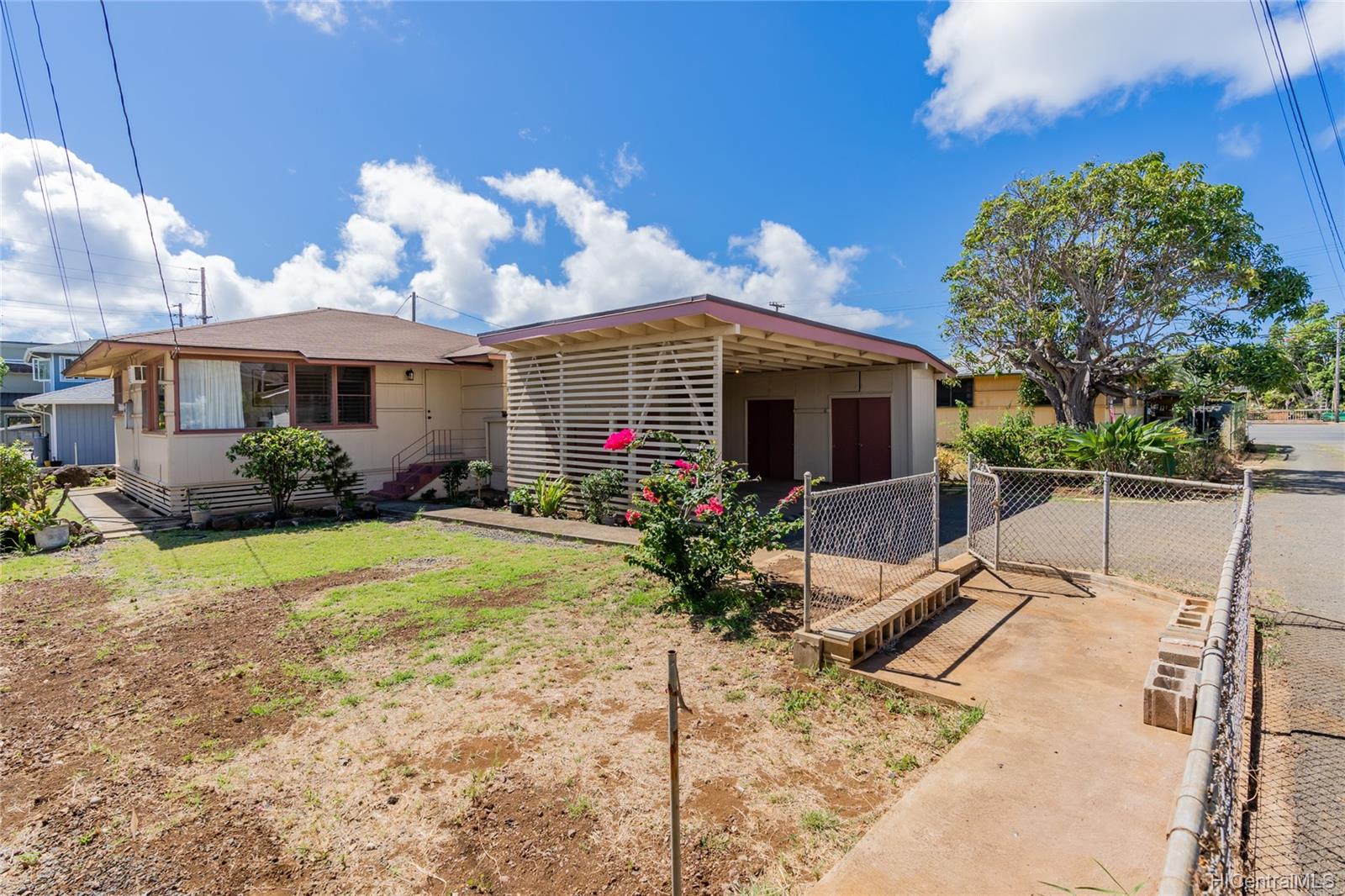 4198 Kilauea Avenue #A, Honolulu, HI 96816