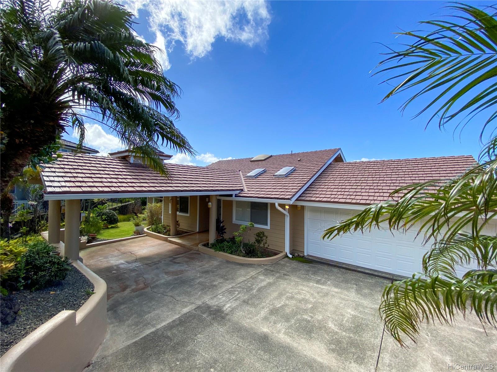 2191 Laukahi Street Honolulu, HI 96821