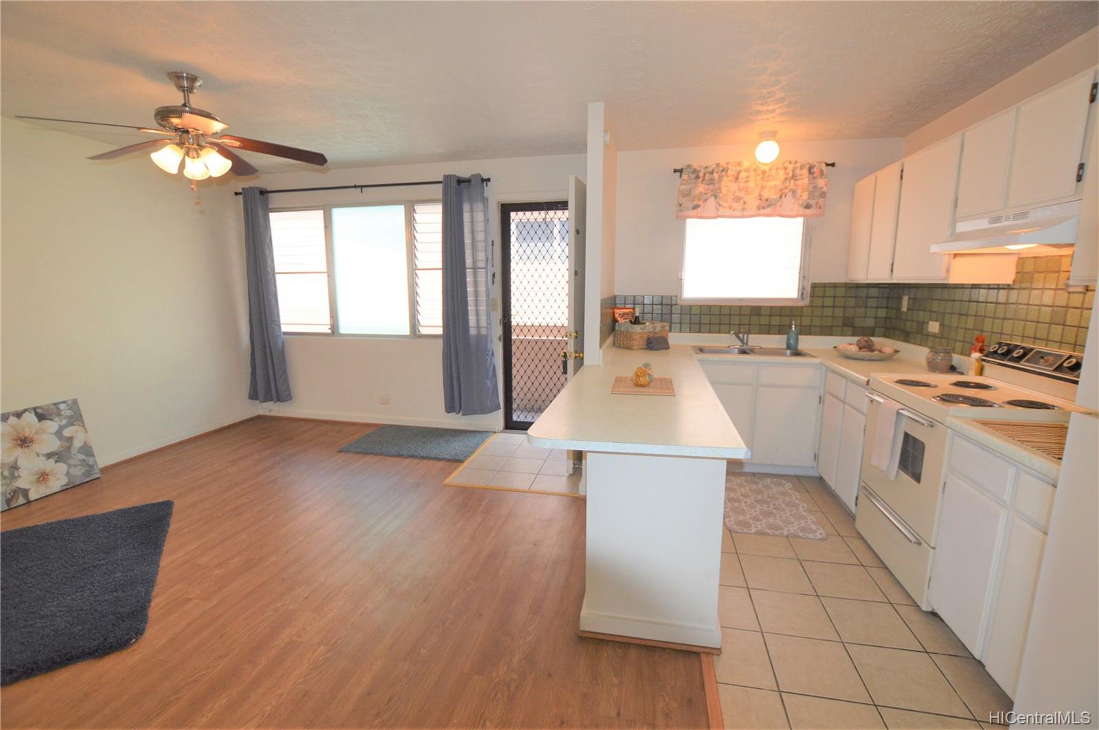 904 Lunalilo Street #10, Honolulu, HI 96822