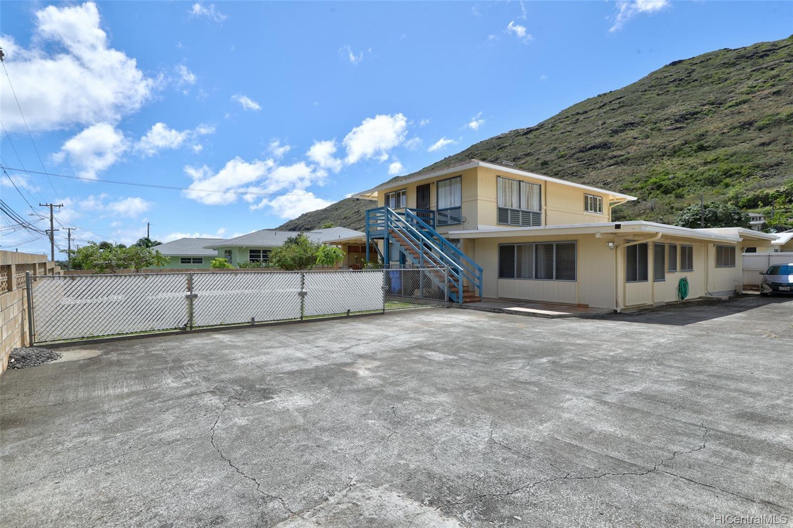 464 Kuliouou Road Honolulu, HI 96821