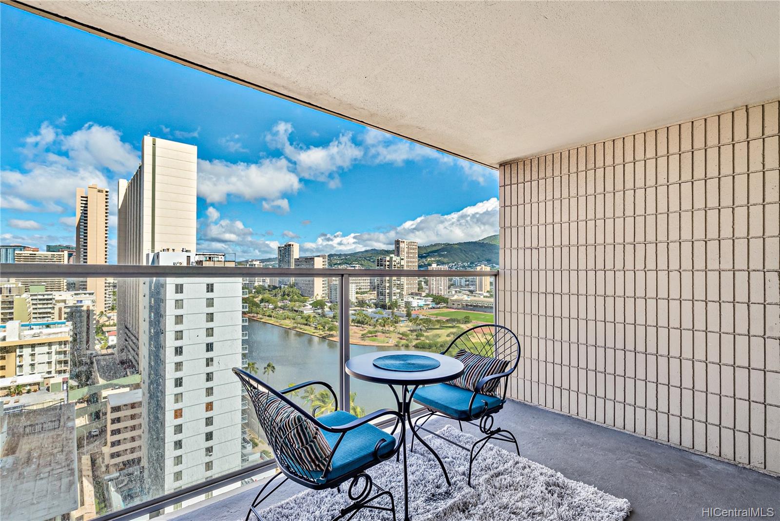 445 Seaside Avenue #2012, Honolulu, HI 96815