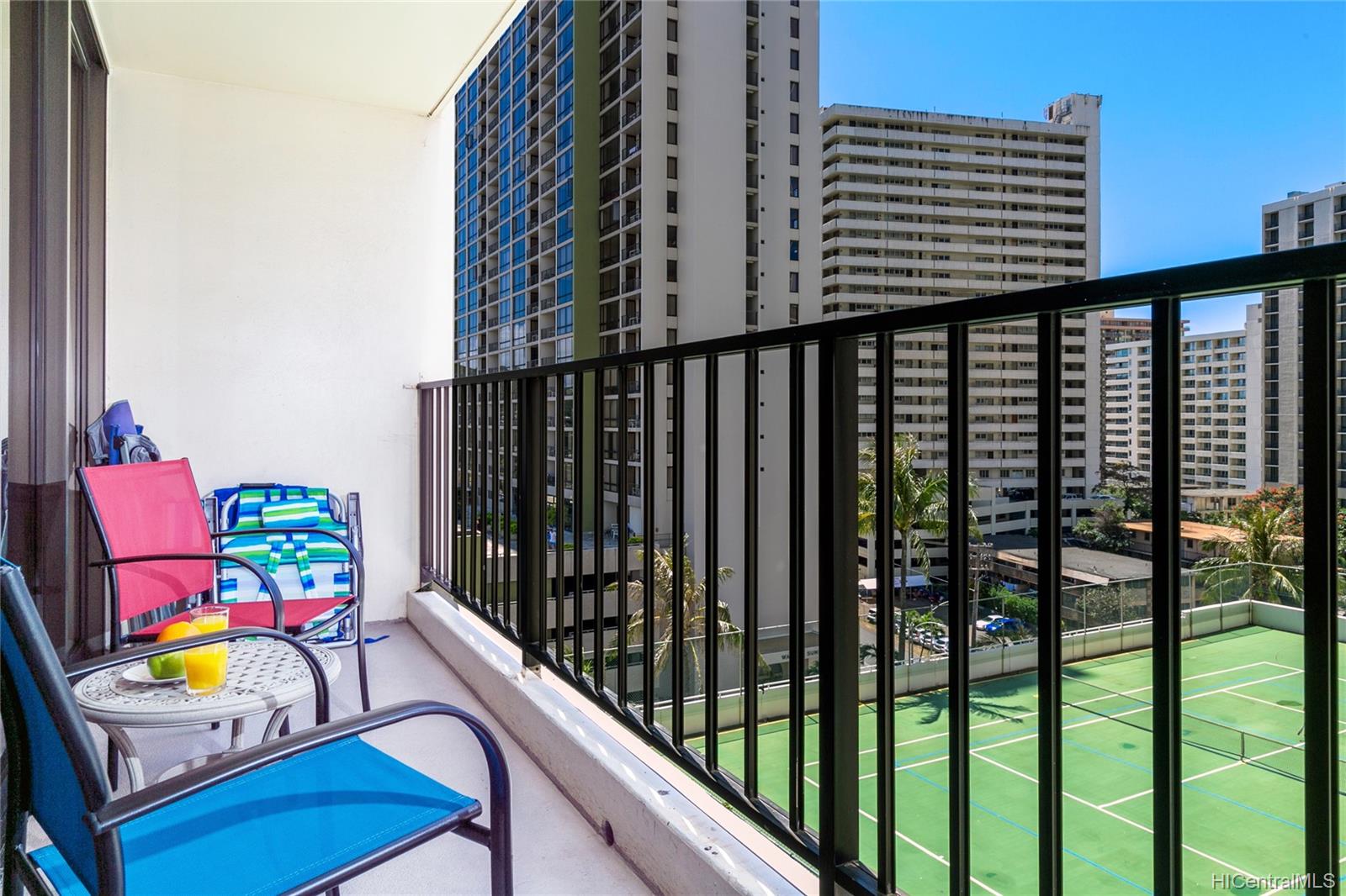 201 Ohua Avenue #910 Tower 2, Honolulu, HI 96815