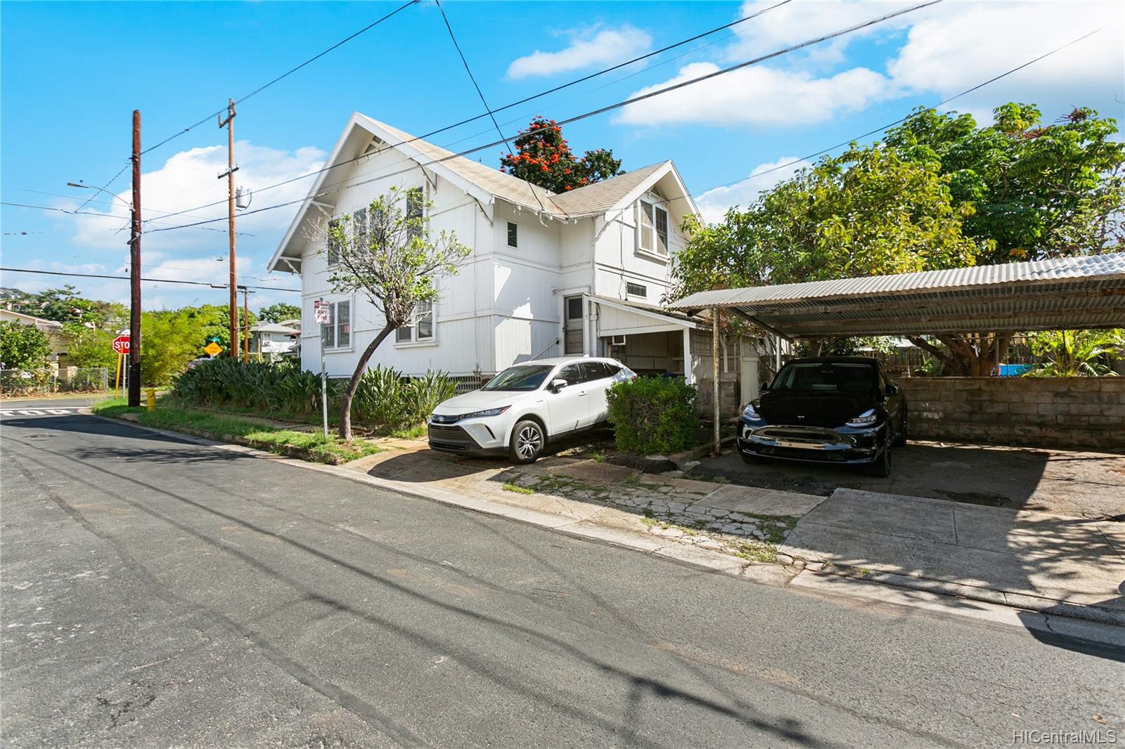 3125 Harding Avenue Honolulu, HI 96816