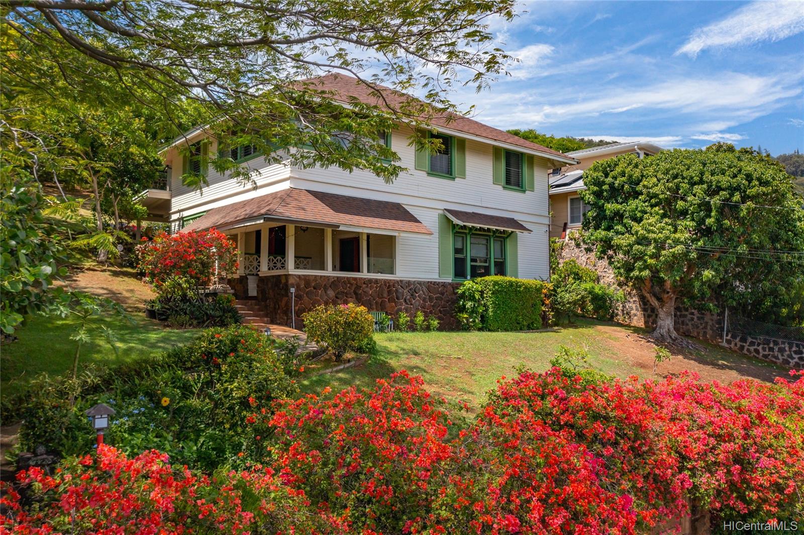 2346 Liloa Rise Honolulu, HI 96822