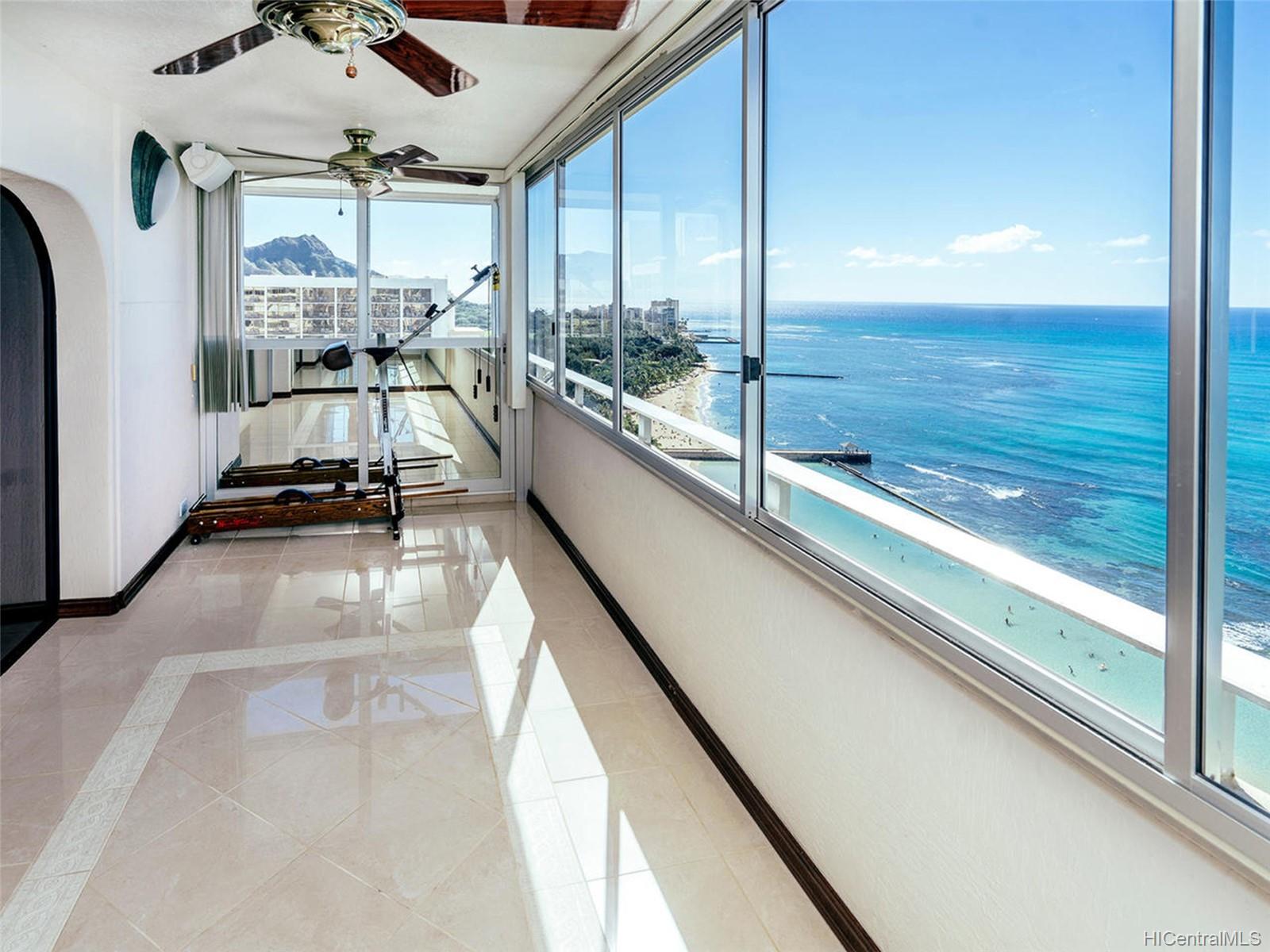 2500 Kalakaua Avenue #2501, Honolulu, HI 96815