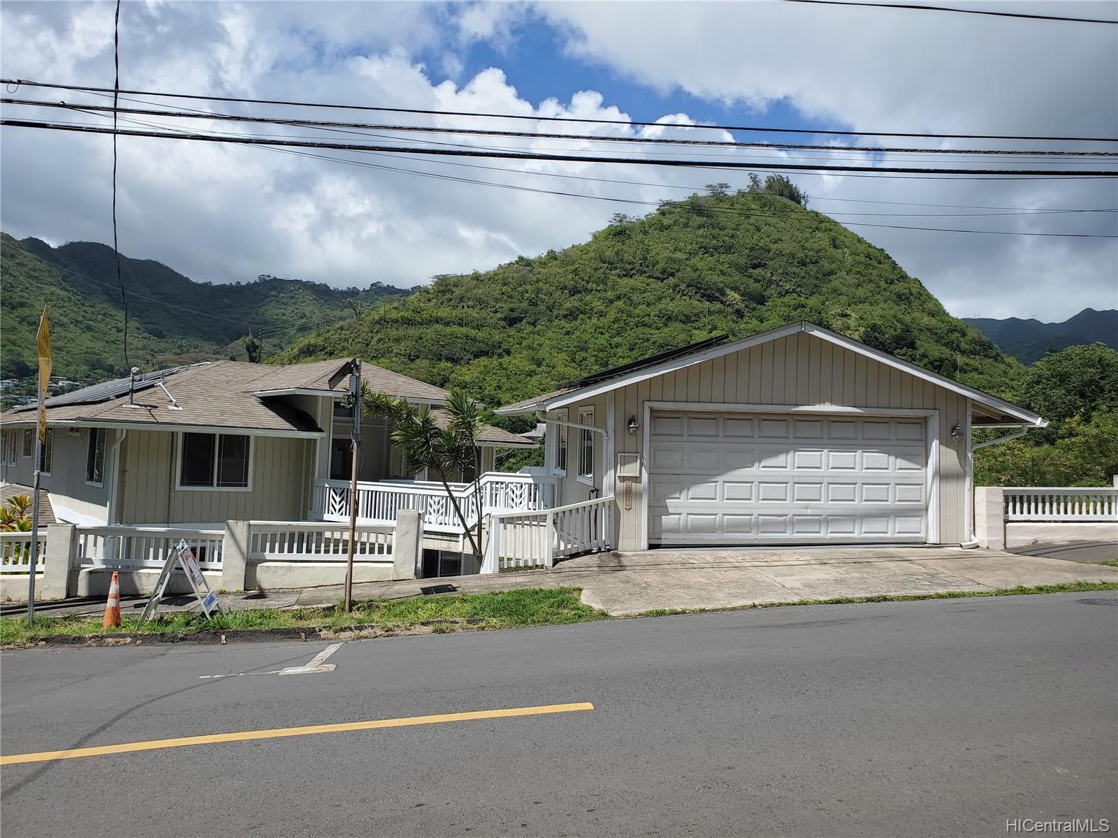 2324 Waiomao Road #A, Honolulu, HI 96816