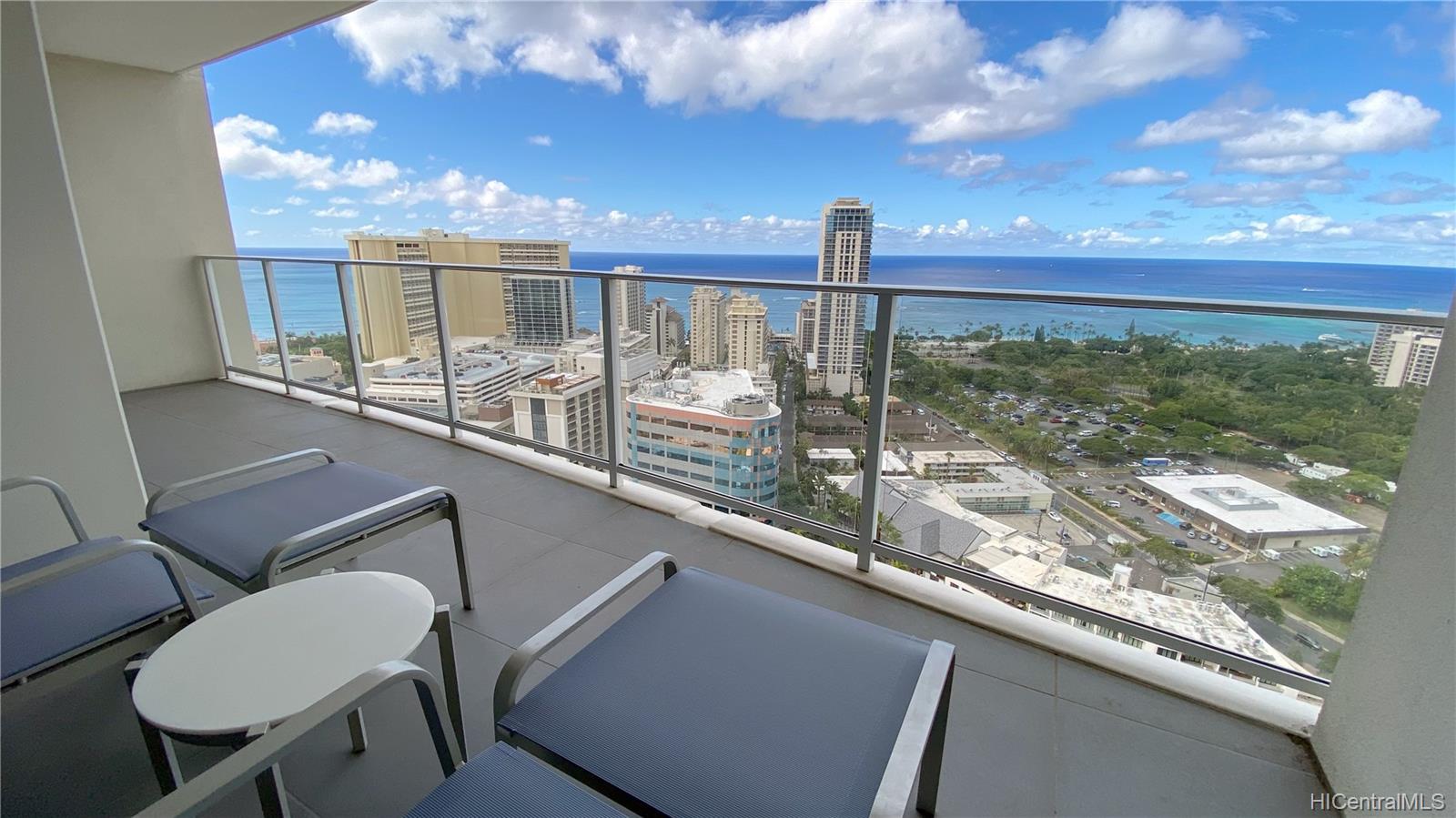 2139 Kuhio Avenue #3106, Honolulu, HI 96815