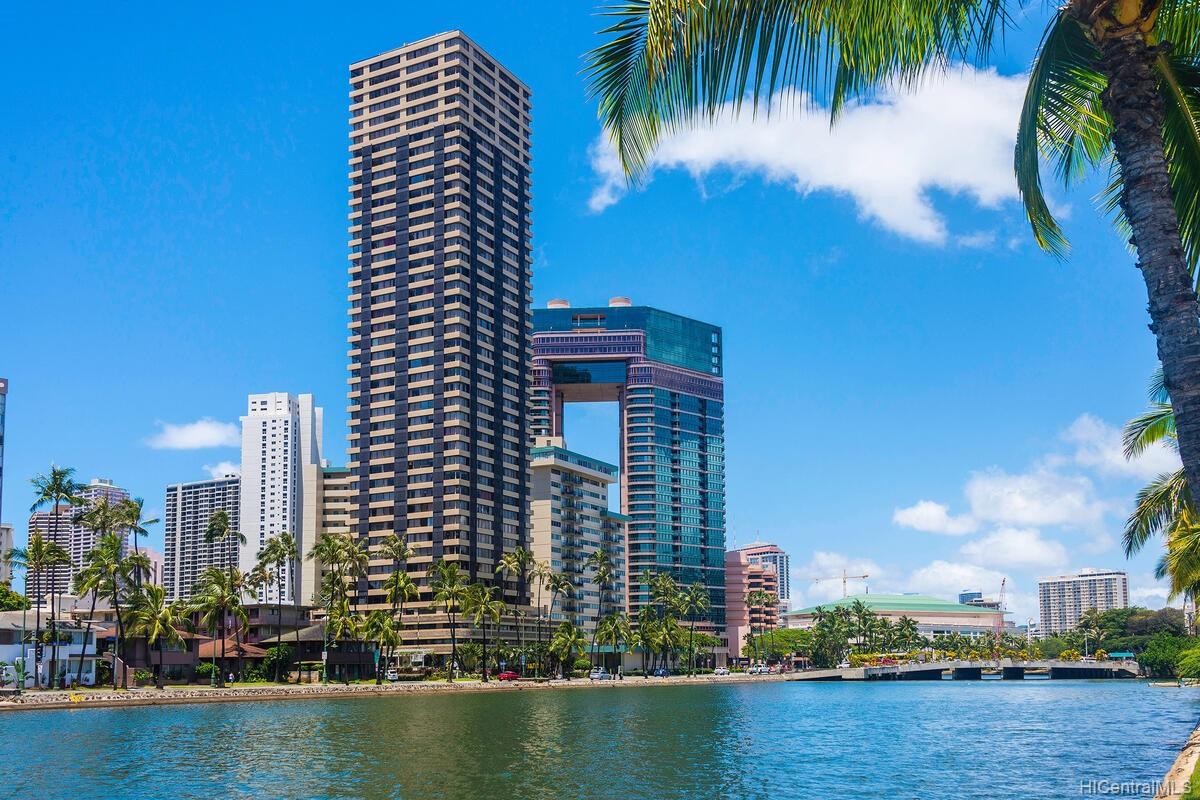 444 Niu Street #1510, Honolulu, HI 96815