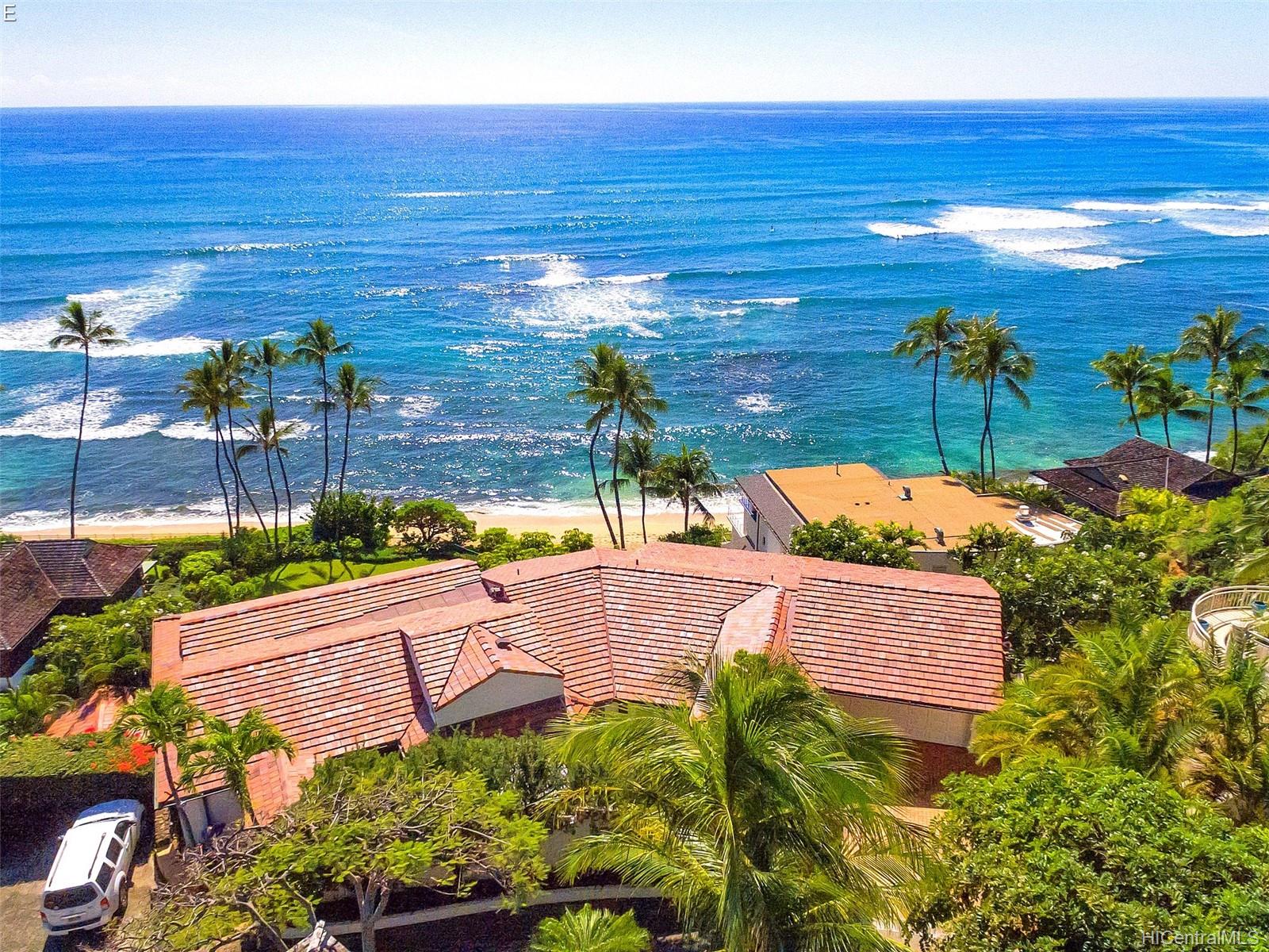 3619 Diamond Head Road Honolulu, HI 96816