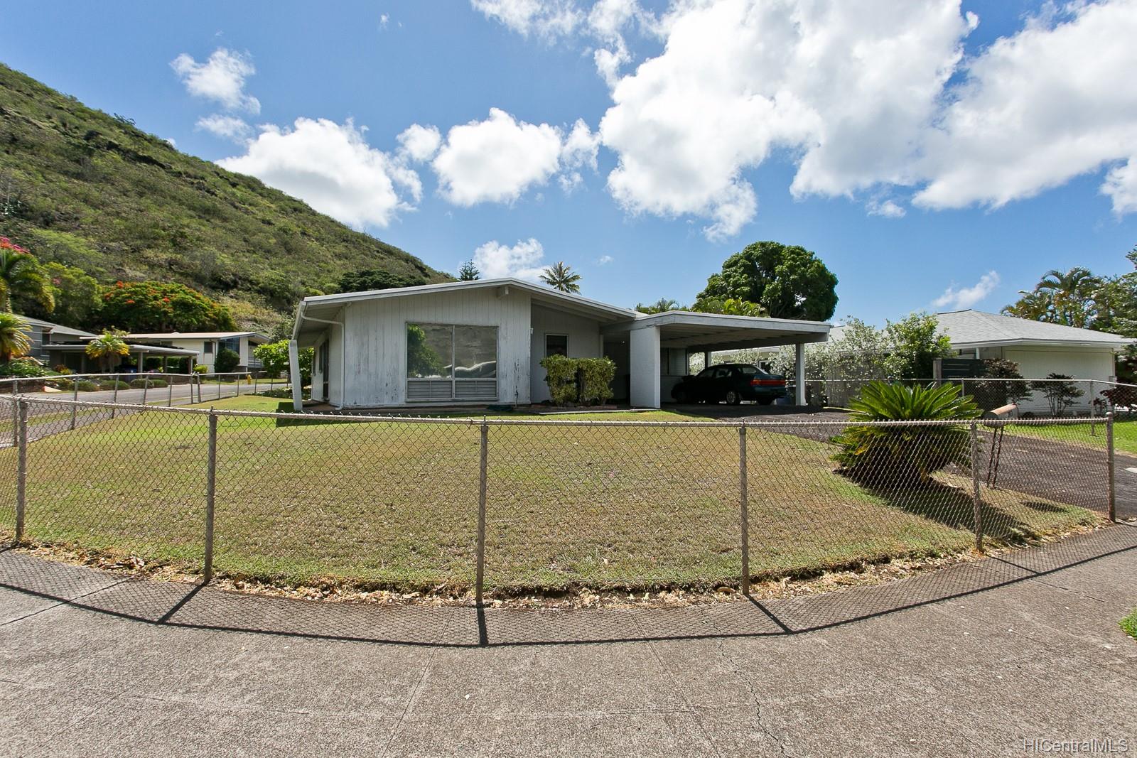 317 Mamaki Street Honolulu, HI 96821