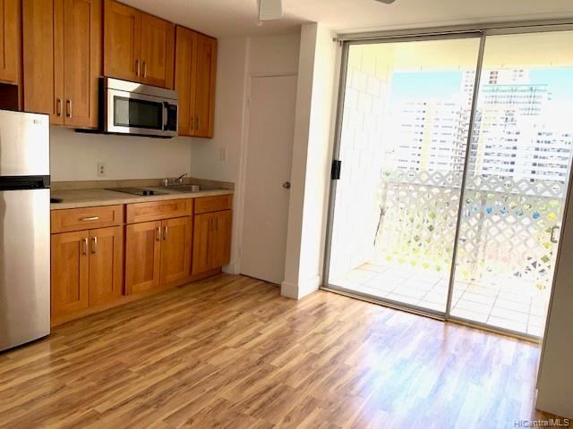 249 Kapili Street #703, Honolulu, HI 96815