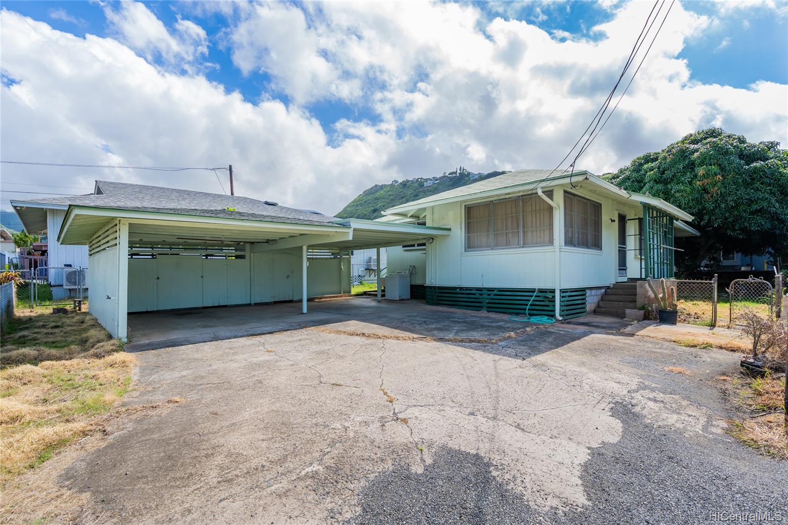 1769A Palolo Avenue Honolulu, HI 96816