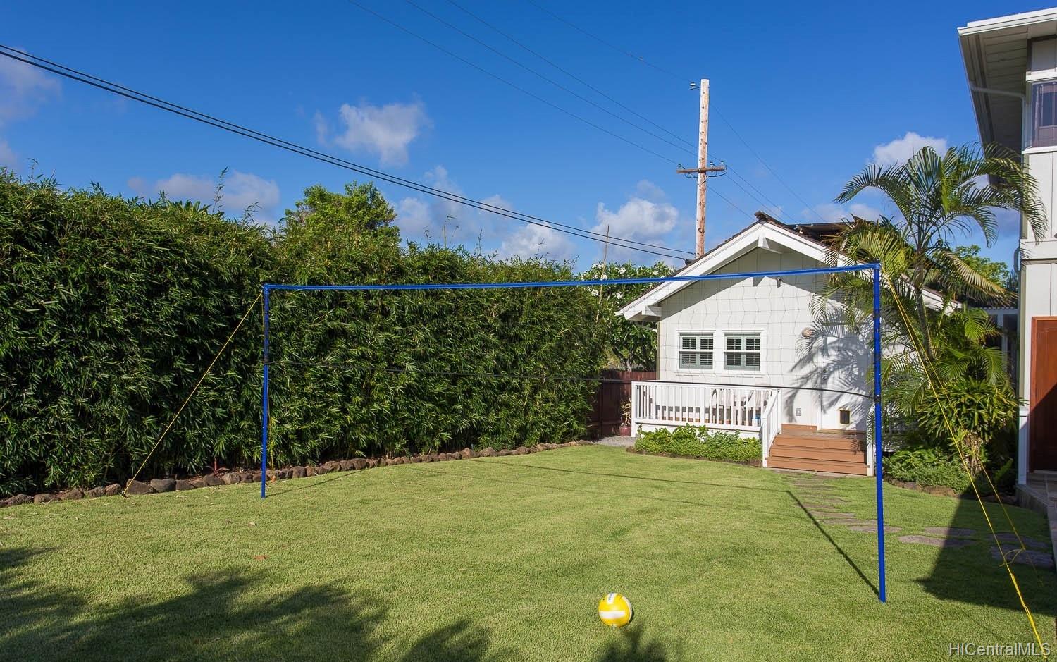 1176 Koloa Street Honolulu, HI 96816