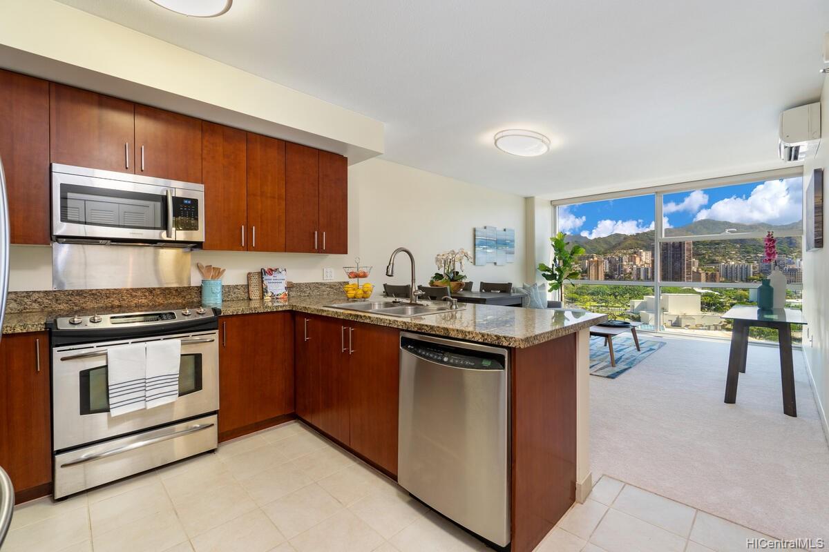 909 Kapiolani Boulevard #2105, Honolulu, HI 96814