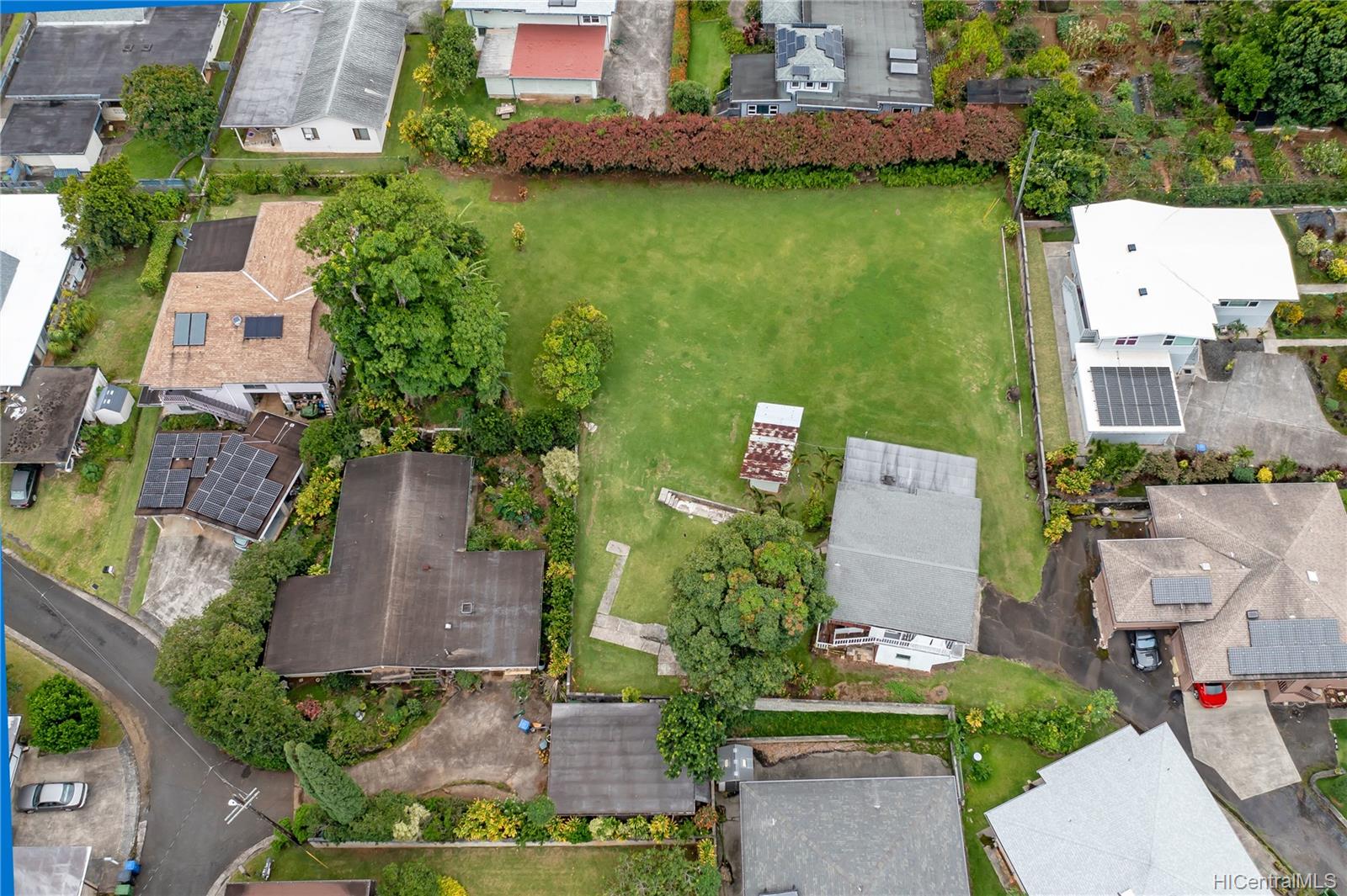 3358 Manoa Road #B, Honolulu, HI 96822