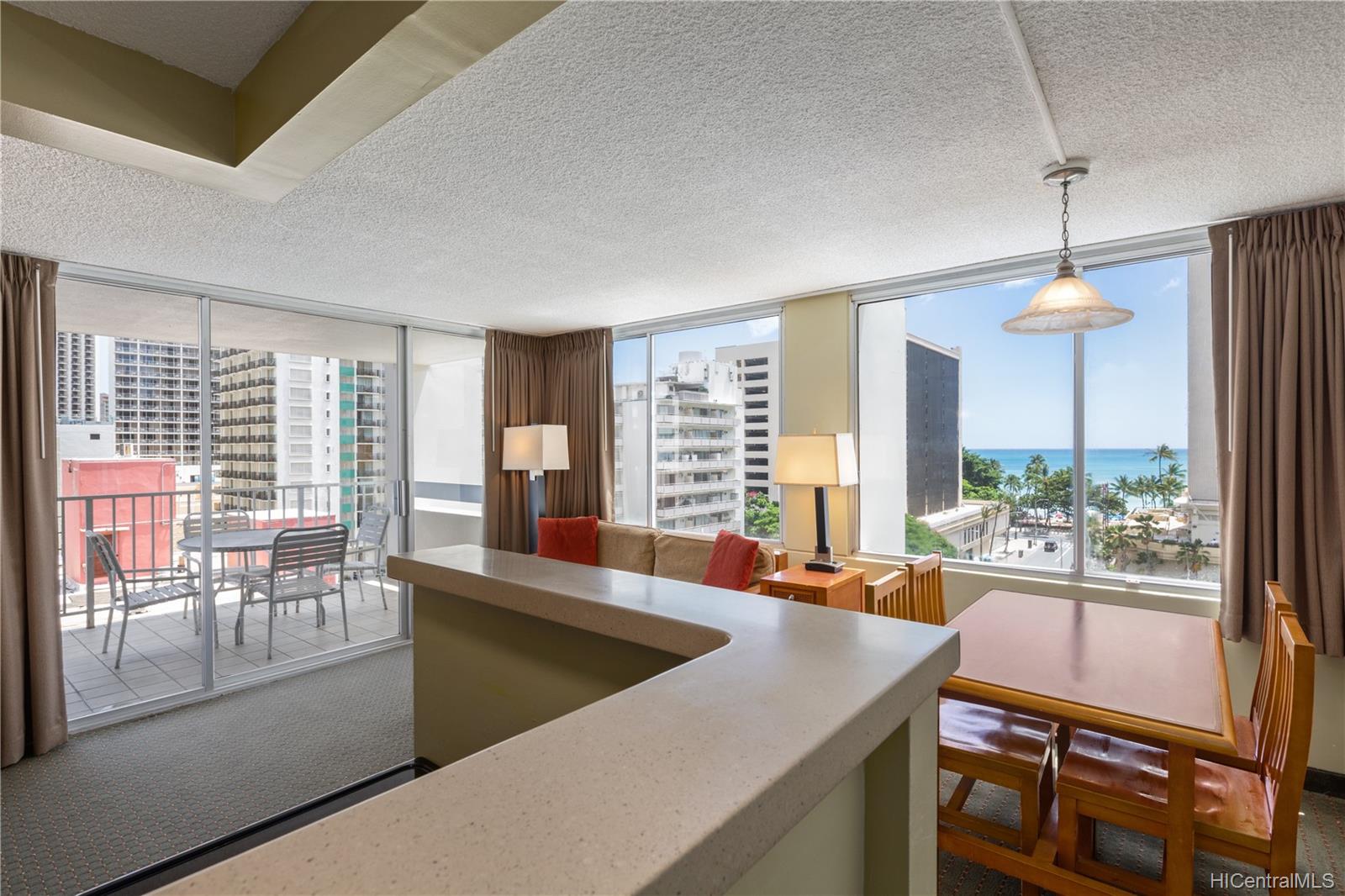 2427 Kuhio Avenue #802, Honolulu, HI 96815