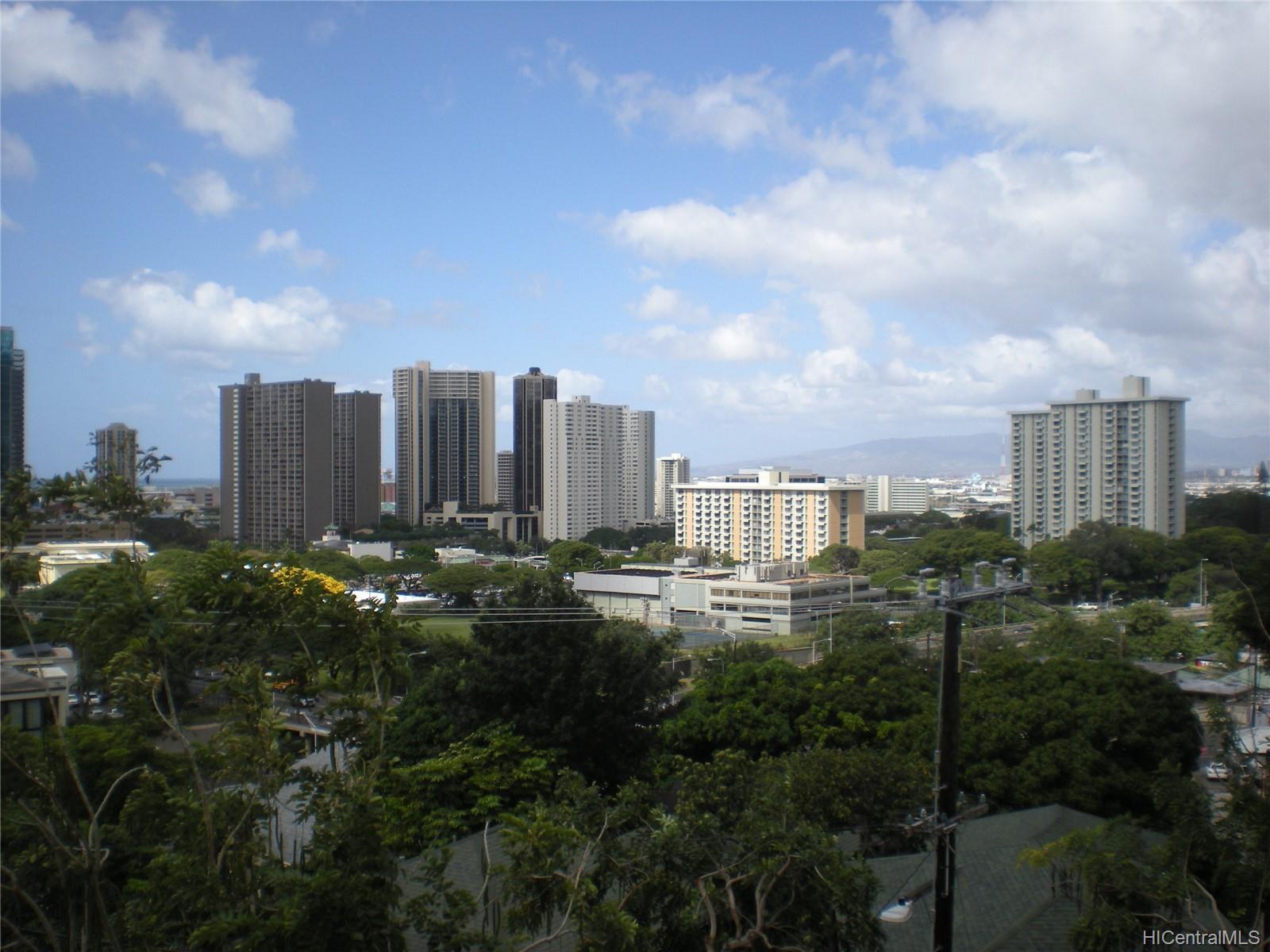 1619 Kamamalu Avenue #401, Honolulu, HI 96813