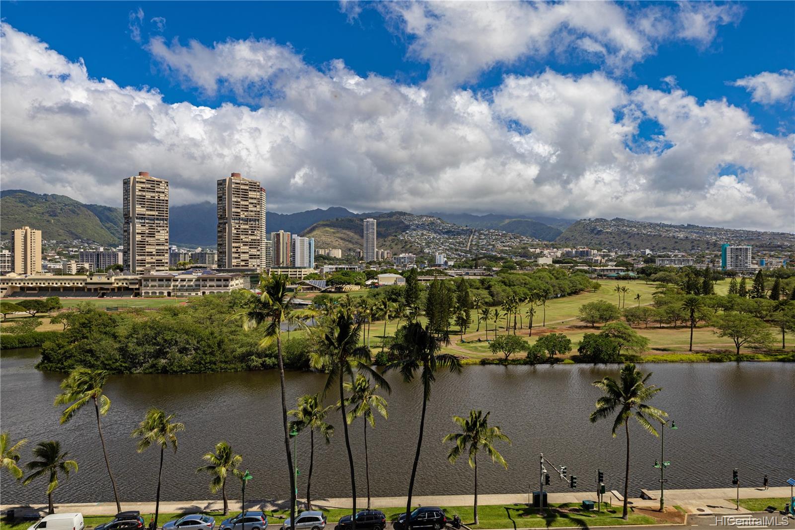 440 Seaside Avenue #903, Honolulu, HI 96815