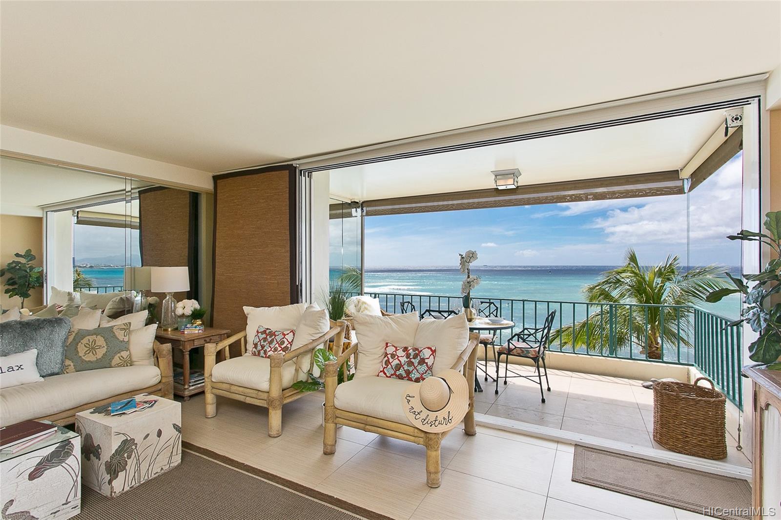 2999 Kalakaua Avenue #804, Honolulu, HI 96815