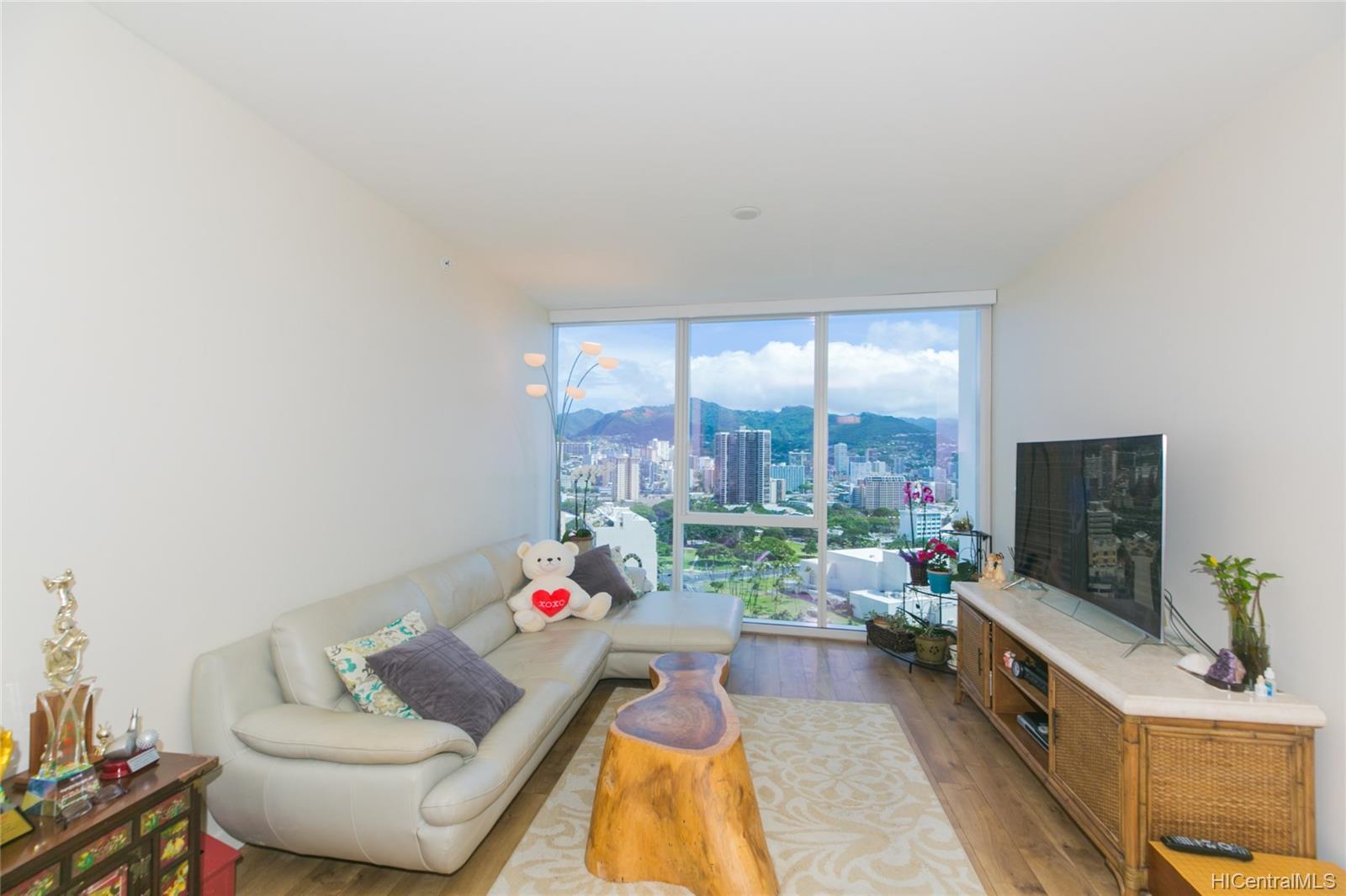 888 Kapiolani Boulevard #2602, Honolulu, HI 96813