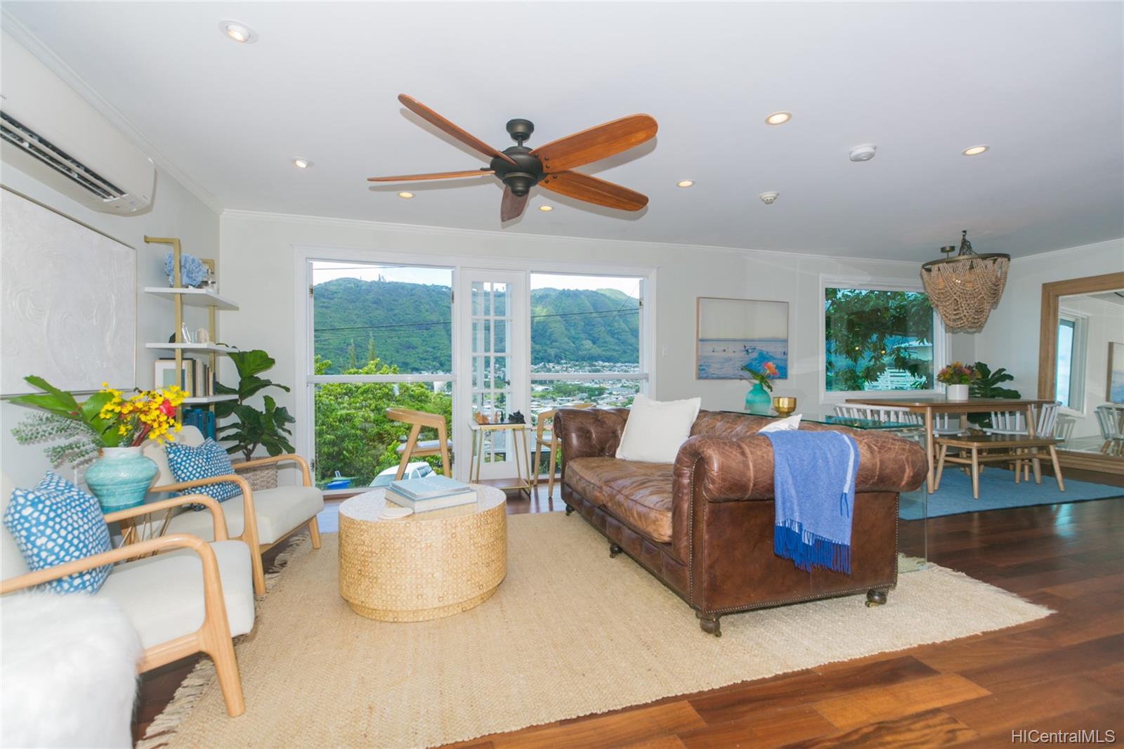 3019 Woolsey Place Honolulu, HI 96822