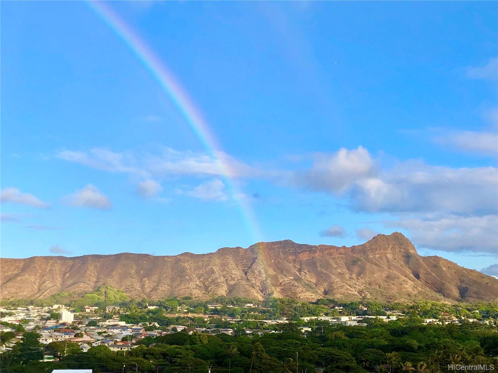 300 Wai Nani Way #1515, Honolulu, HI 96815