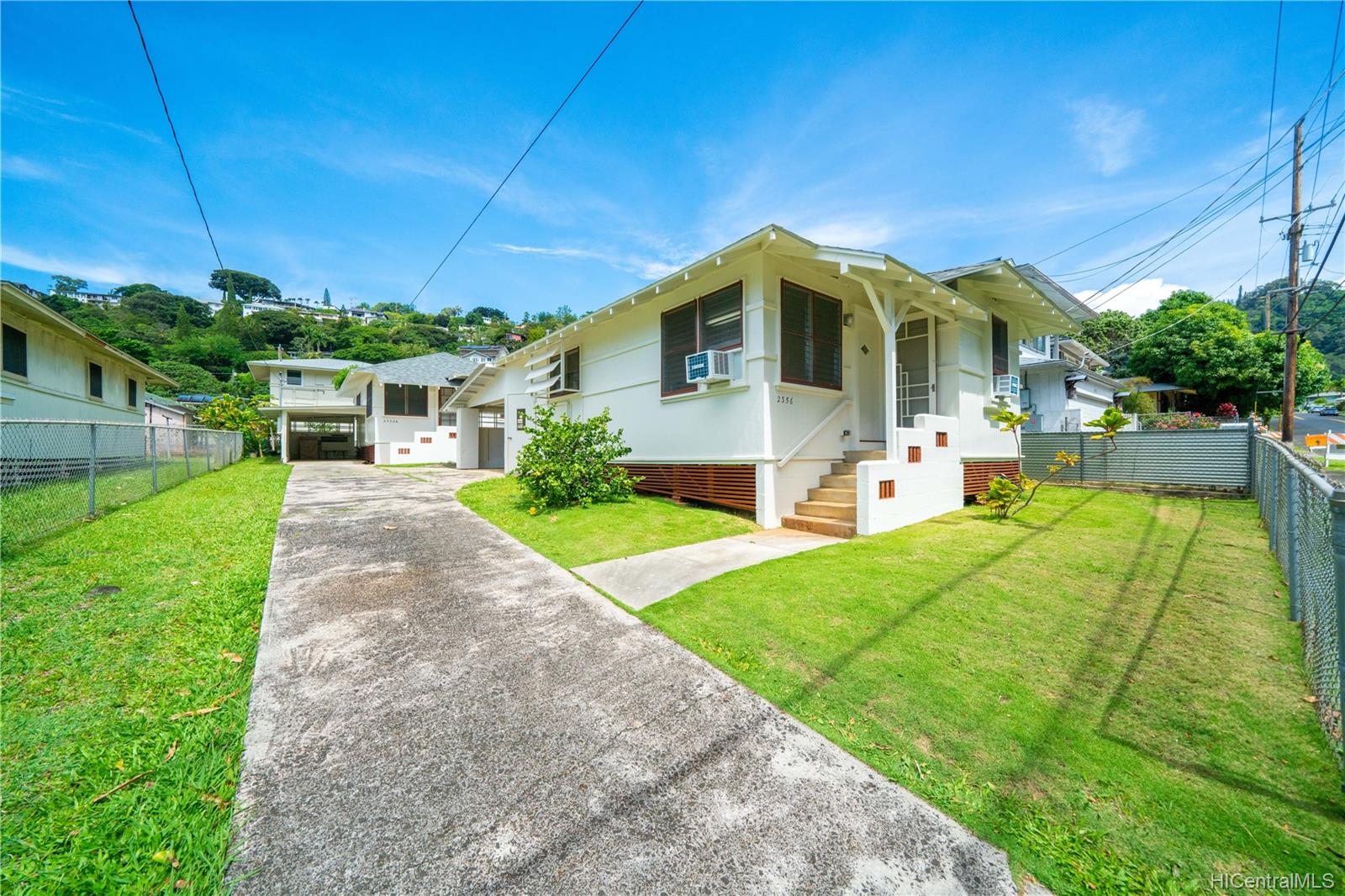 2356 Kanealii Avenue Honolulu, HI 96813