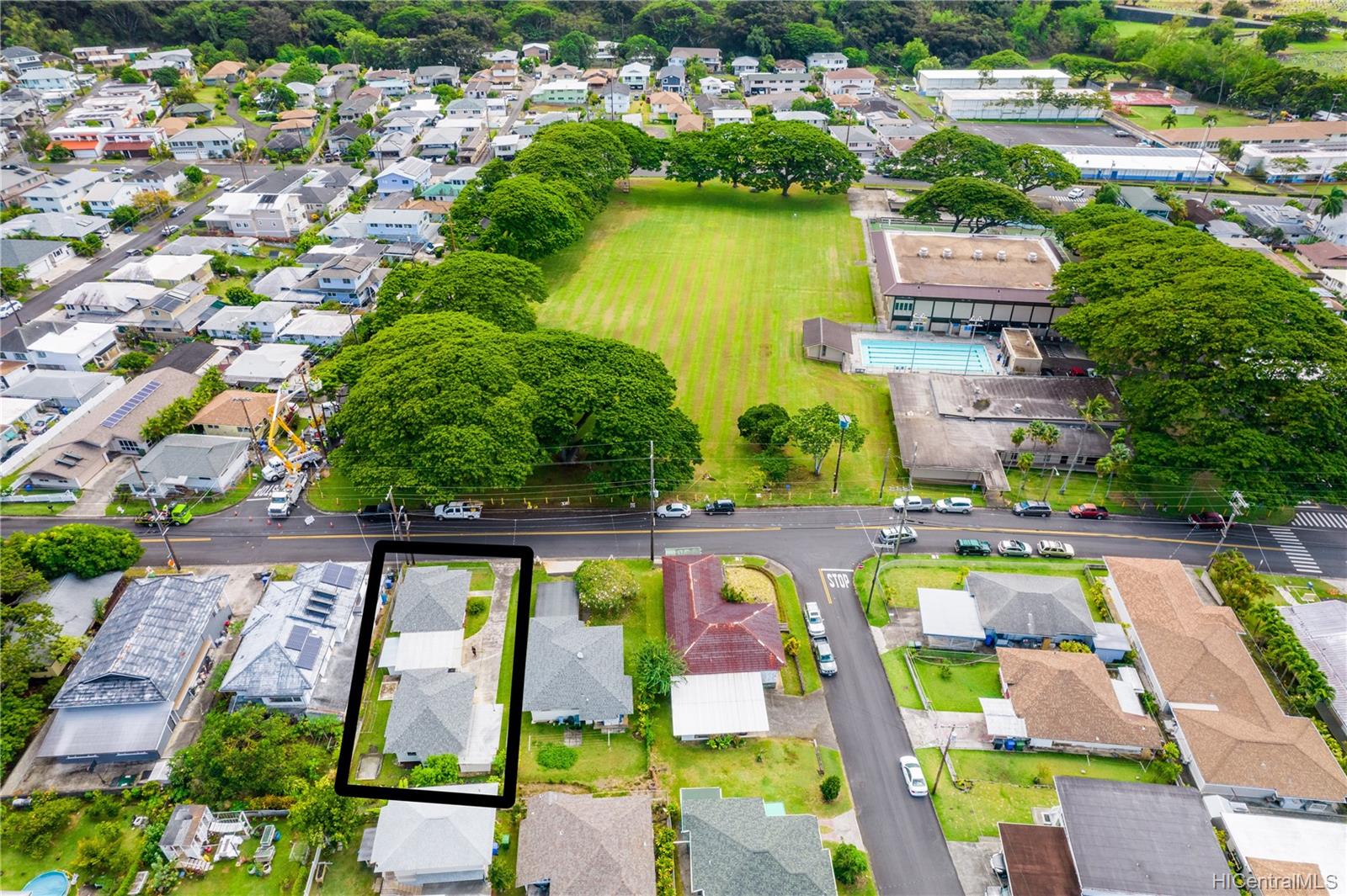 2356 Kanealii Avenue Honolulu, HI 96813