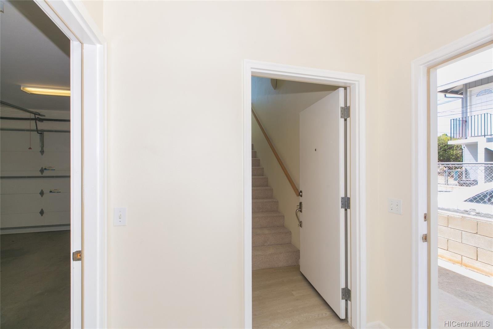 3468 Harding Avenue Honolulu, HI 96816