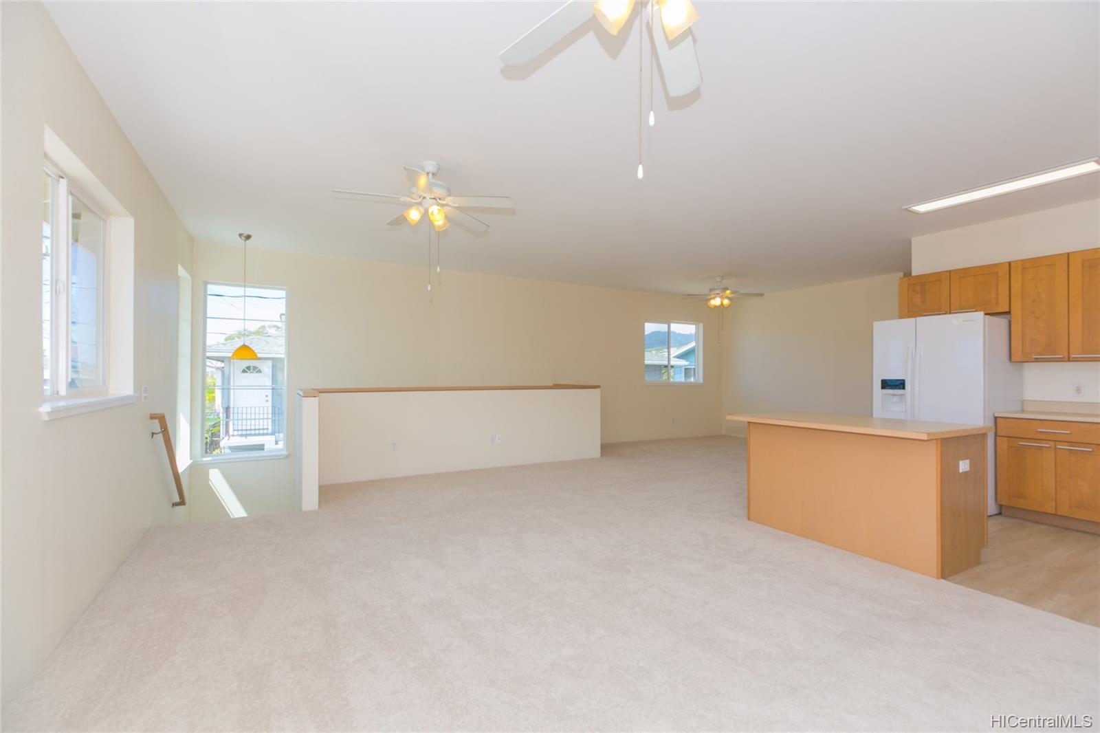 3468 Harding Avenue Honolulu, HI 96816