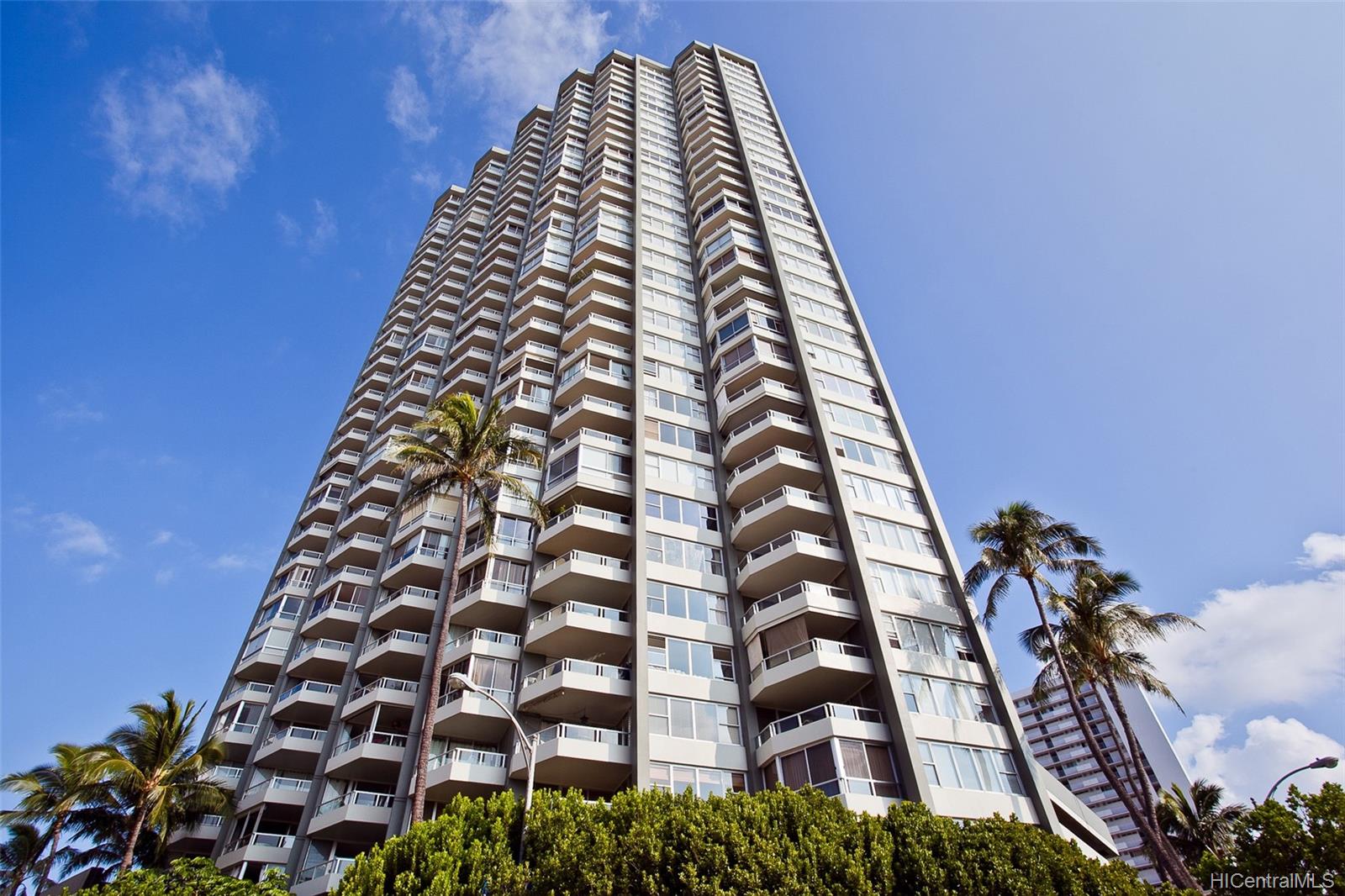 2600 Pualani Way #2102, Honolulu, HI 96815