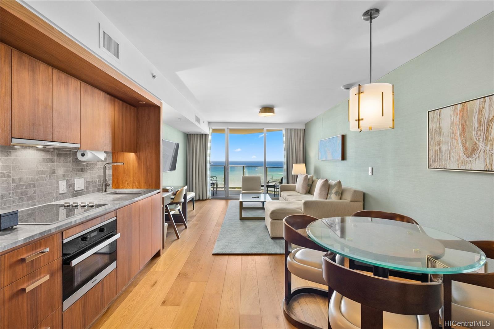 2139 Kuhio Avenue #2610, Honolulu, HI 96815